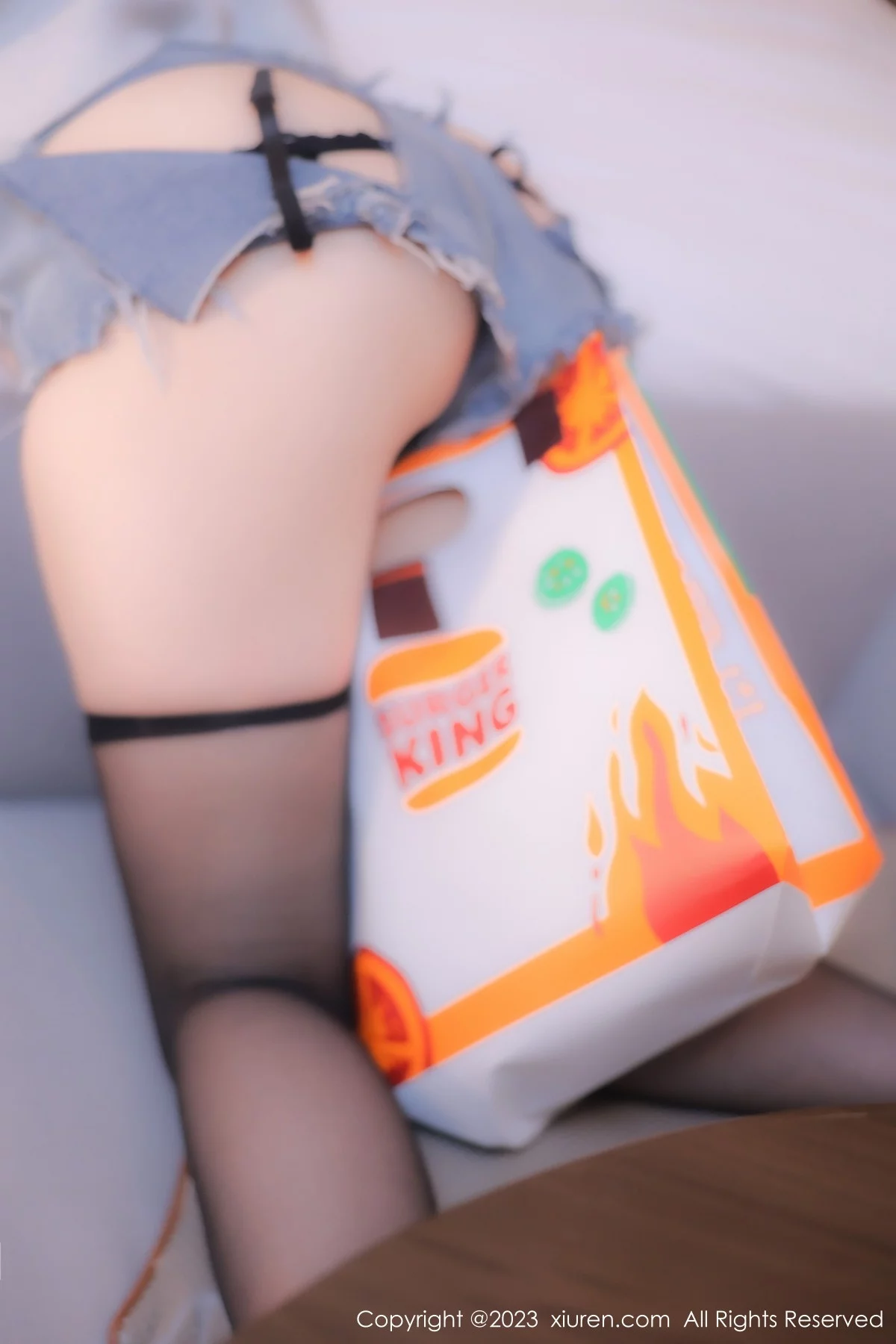 [[XiuRen秀人网]秀人网]No.6155_模特豆瓣酱角色扮演性感黑色蕾丝内衣配超薄黑丝惹火诱惑写真87P