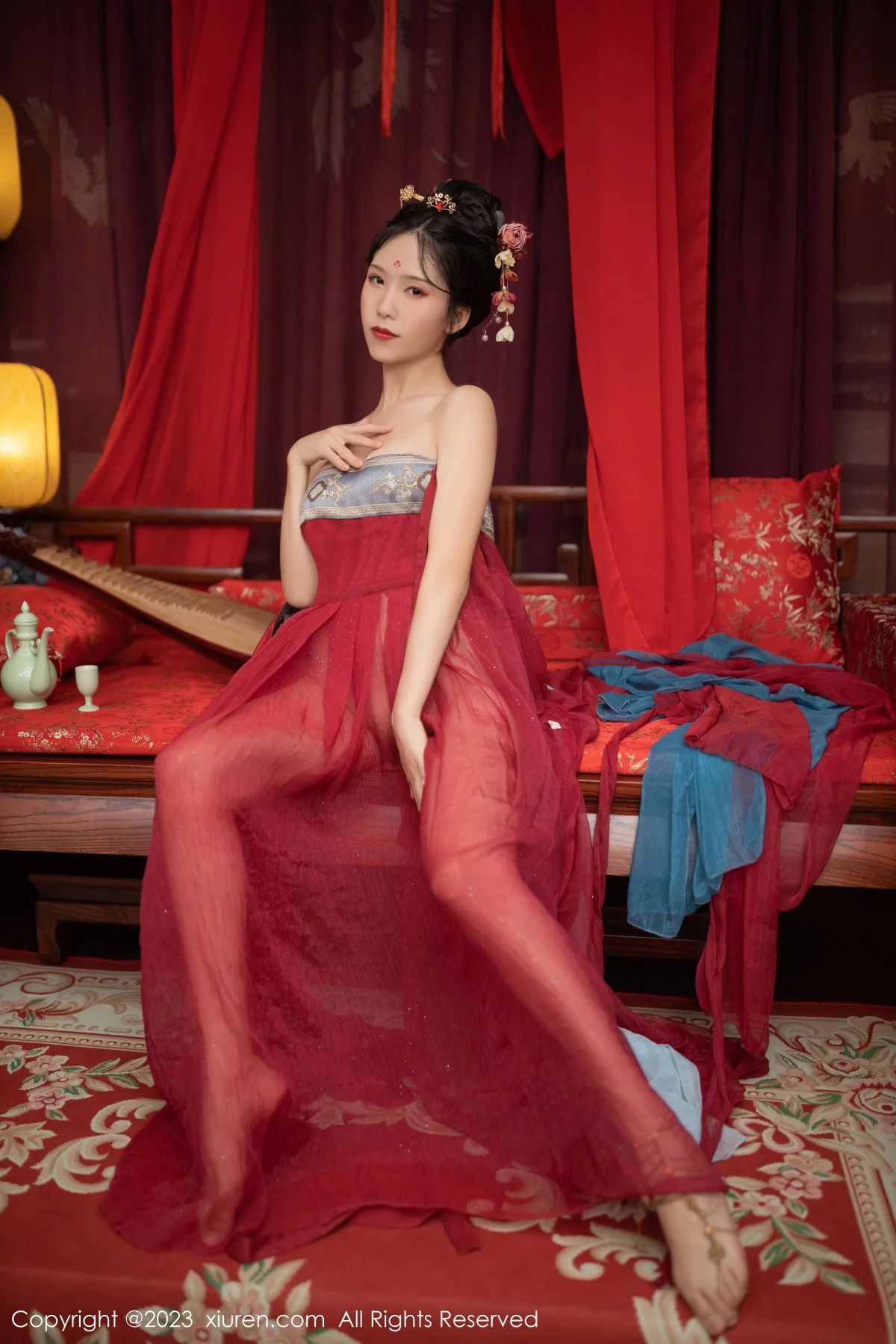 [[XiuRen秀人网]秀人网]No.6154_模特利世歌姬角色扮演性感红色古装服低胸秀完美身材诱惑写真71P