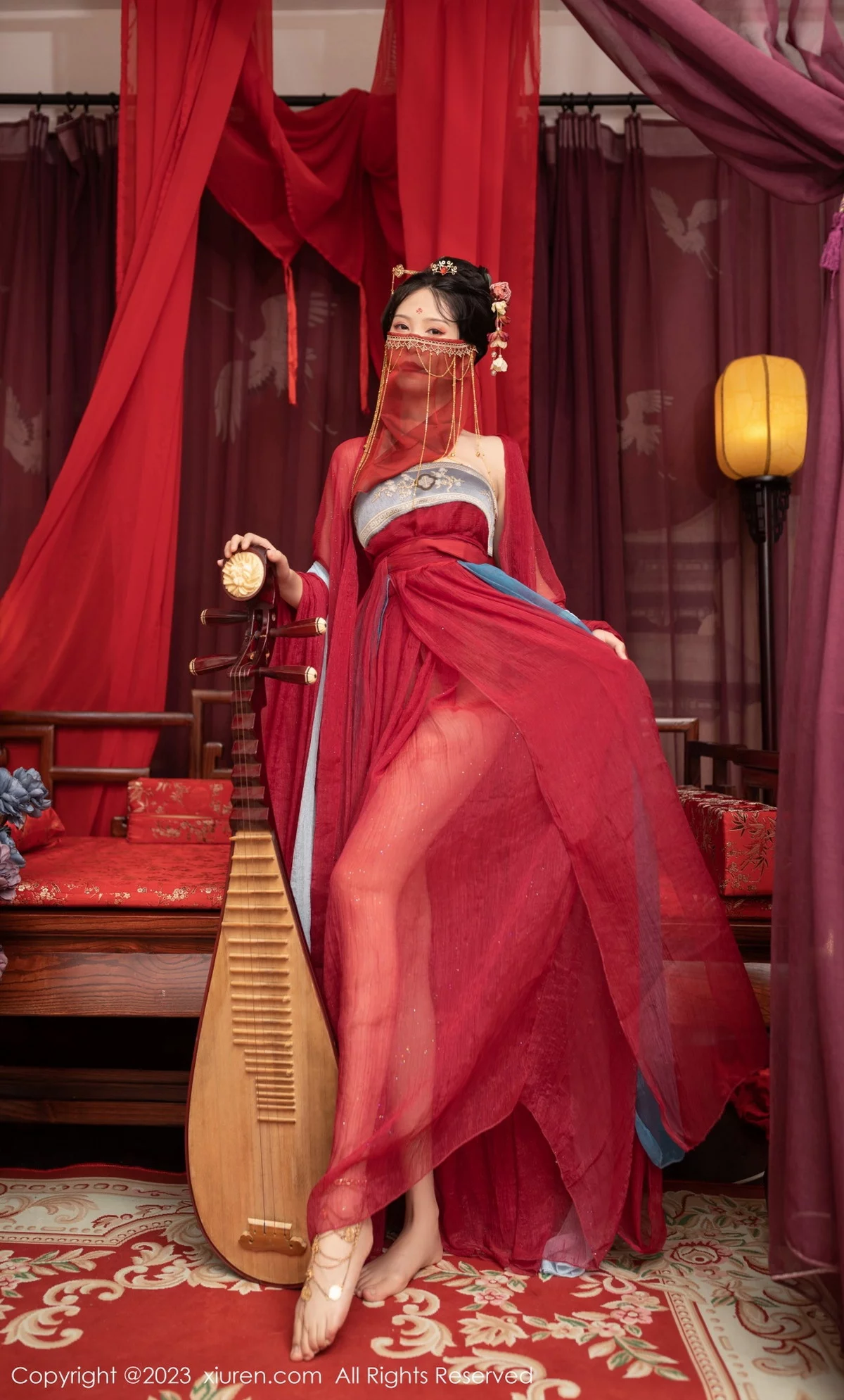 [[XiuRen秀人网]秀人网]No.6154_模特利世歌姬角色扮演性感红色古装服低胸秀完美身材诱惑写真71P