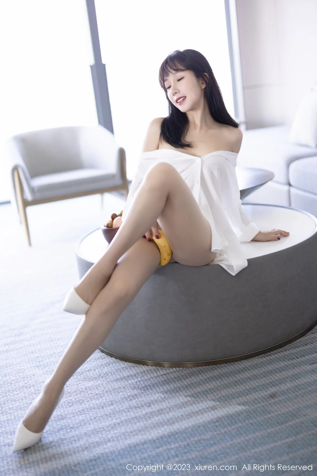 [[XiuRen秀人网]秀人网]No.6153_模特波巧酱海南岛旅拍性感白T配原色丝袜秀曼妙身姿诱惑写真82P