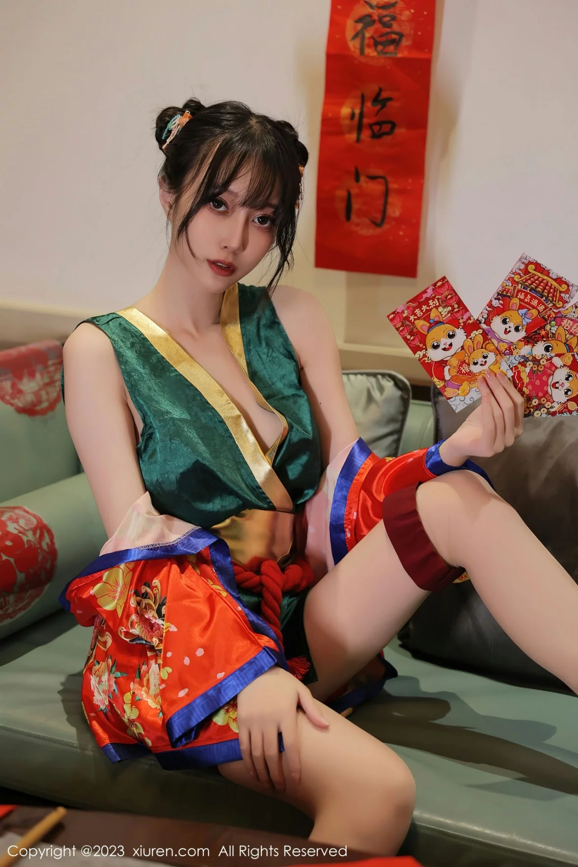 [[XiuRen秀人网]秀人网]No.6167_模特玥儿玥新春主题私房半脱露曼妙身姿对联遮身撩人诱惑写真57P