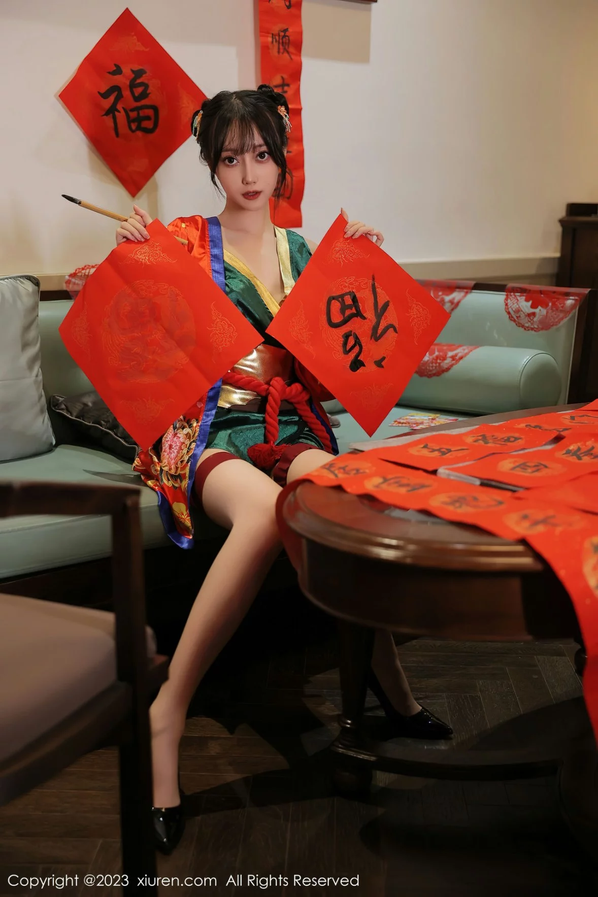 [[XiuRen秀人网]秀人网]No.6167_模特玥儿玥新春主题私房半脱露曼妙身姿对联遮身撩人诱惑写真57P