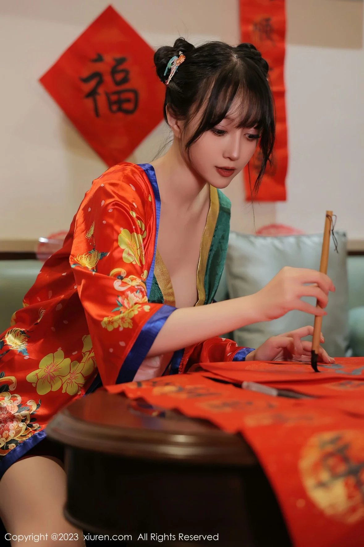 [[XiuRen秀人网]秀人网]No.6167_模特玥儿玥新春主题私房半脱露曼妙身姿对联遮身撩人诱惑写真57P