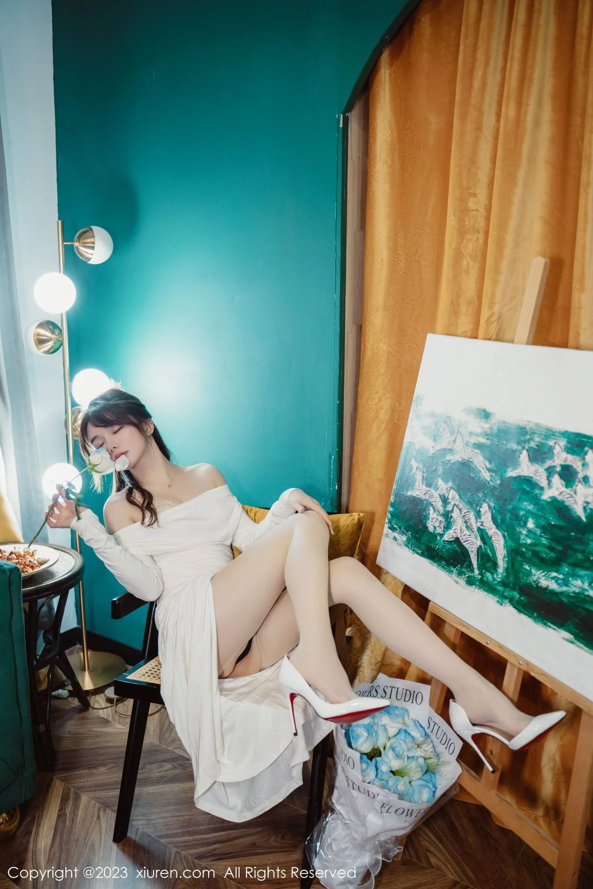 [[XiuRen秀人网]秀人网]No.6182_模特婠婠么脱白色连衣长裙露蕾丝内衣配开档白丝迷人诱惑写真79P