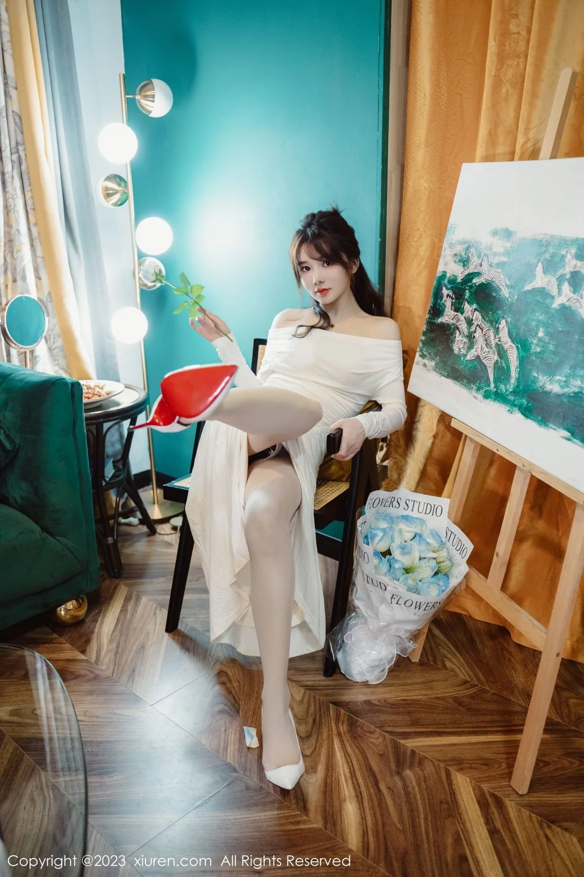 [[XiuRen秀人网]秀人网]No.6182_模特婠婠么脱白色连衣长裙露蕾丝内衣配开档白丝迷人诱惑写真79P