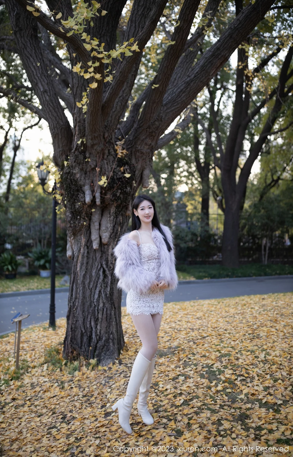 [[XiuRen秀人网]秀人网]No.6331_模特唐安琪性感白色蕾丝吊带裙配开档白丝秀曼妙身姿诱惑写真79P