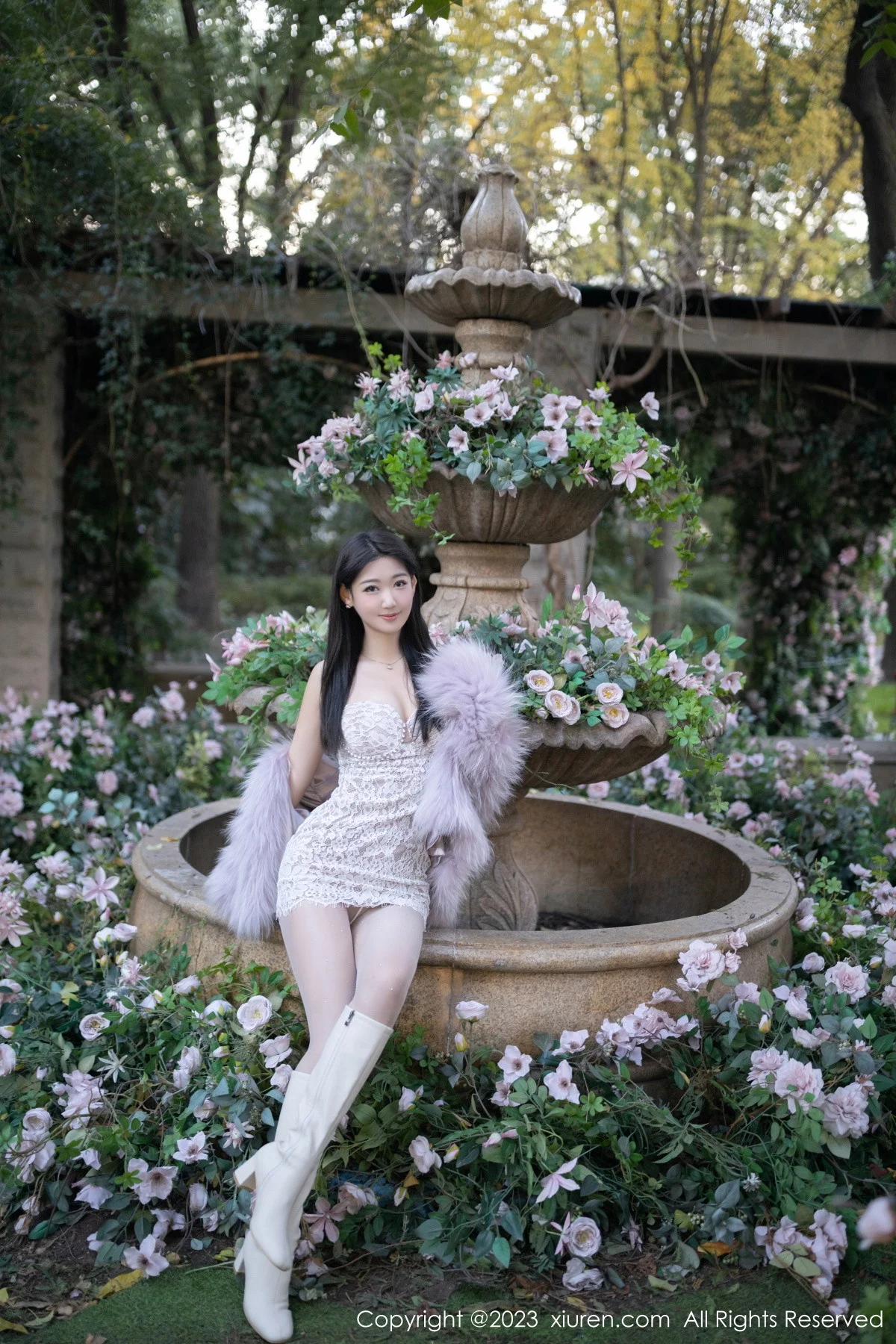 [[XiuRen秀人网]秀人网]No.6331_模特唐安琪性感白色蕾丝吊带裙配开档白丝秀曼妙身姿诱惑写真79P