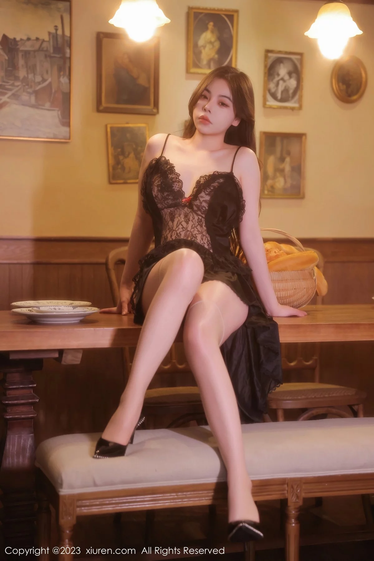 [[XiuRen秀人网]秀人网]No.6339_新人模特Aami喵小狐性感黑色蕾丝情趣睡裙秀完美身材诱惑写真67P