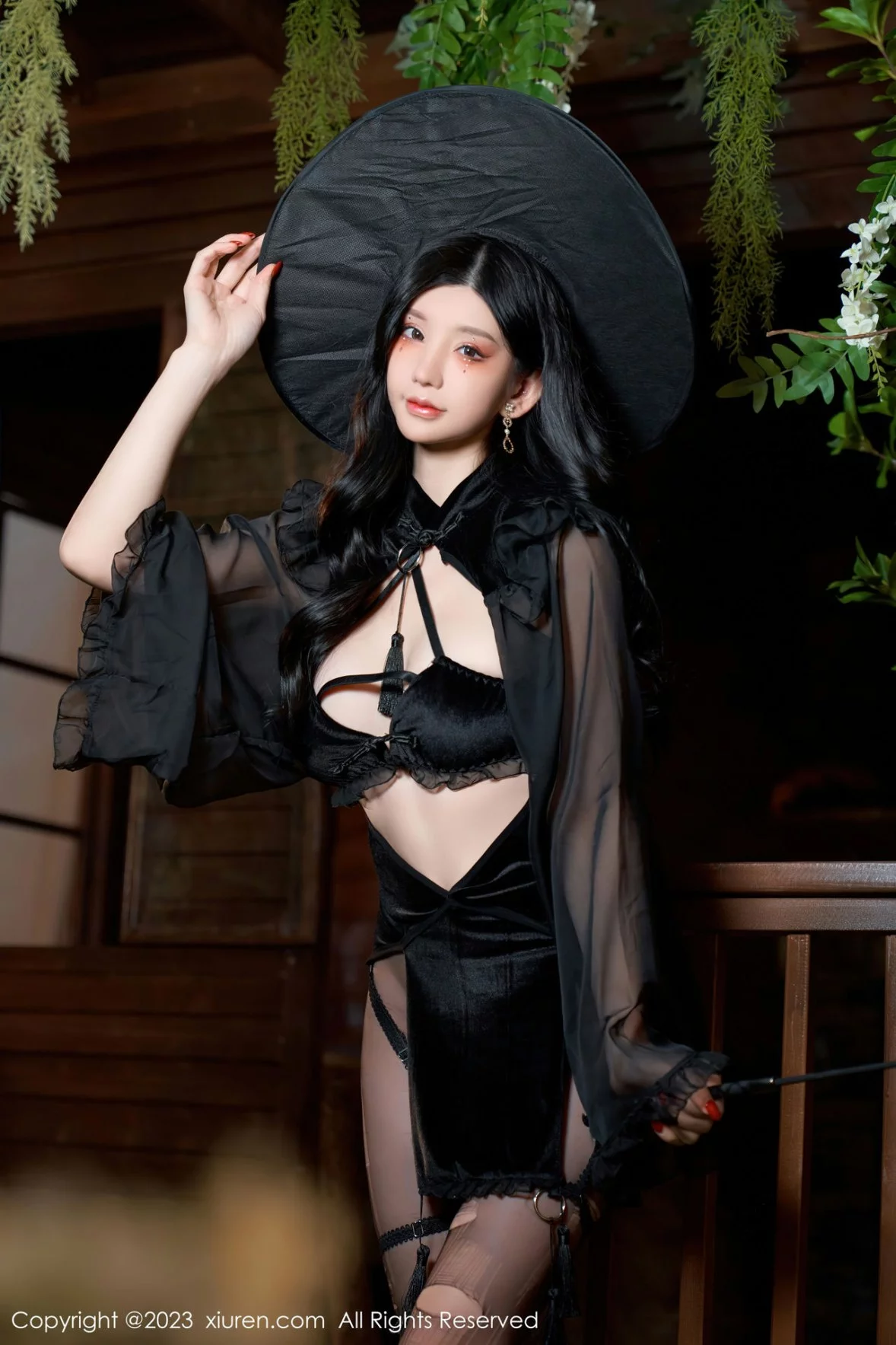 [[XiuRen秀人网]秀人网]No.6362_女神周于希Sally女巫的救赎主题半脱露豪乳遮点惹火诱惑写真71P