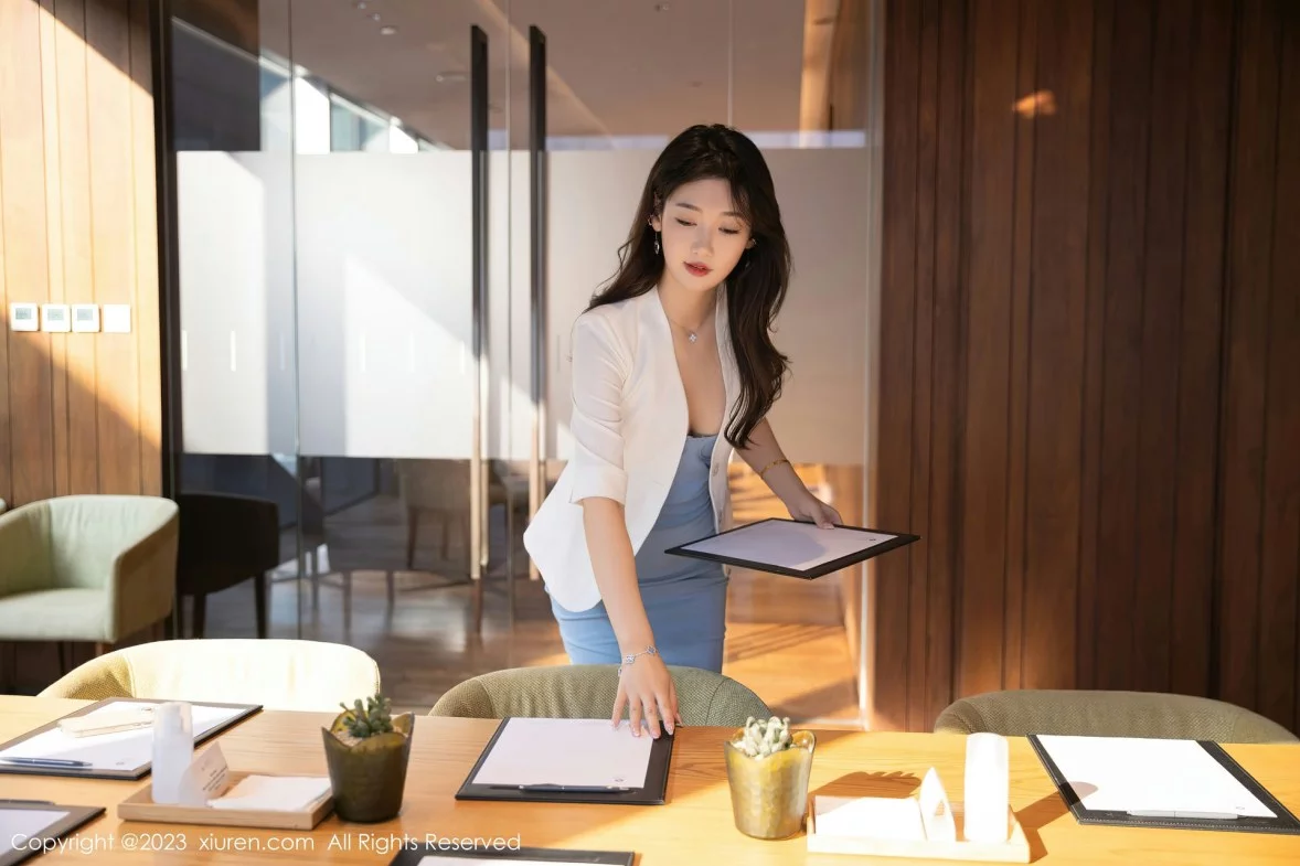 [[XiuRen秀人网]秀人网]No.6368_模特唐安琪性感OL职业装配超薄肉丝秀曼妙身姿迷人诱惑写真83P