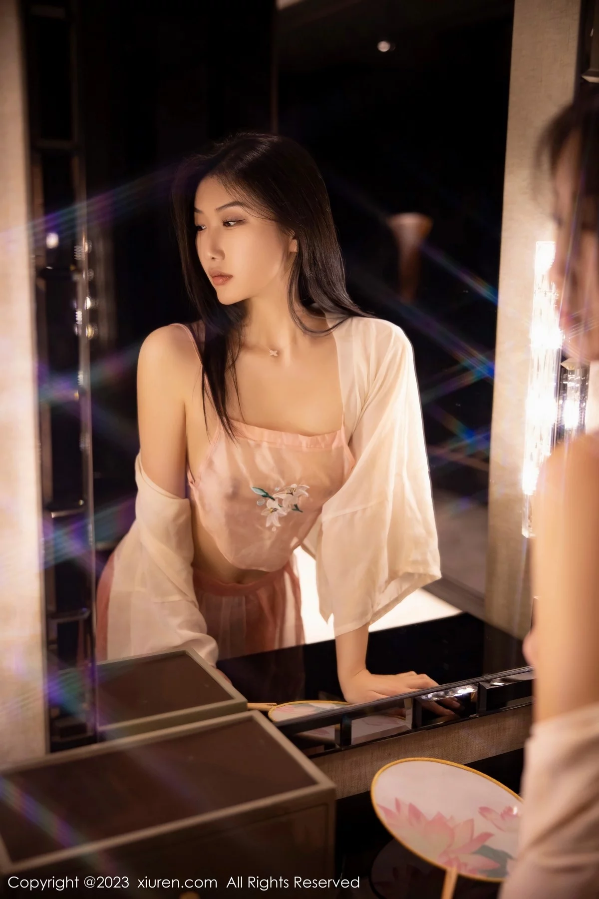 [[XiuRen秀人网]秀人网]No.6369_新人模特李佳芮cherie性感粉色薄透古装服饰秀惹火身材诱惑写真91P