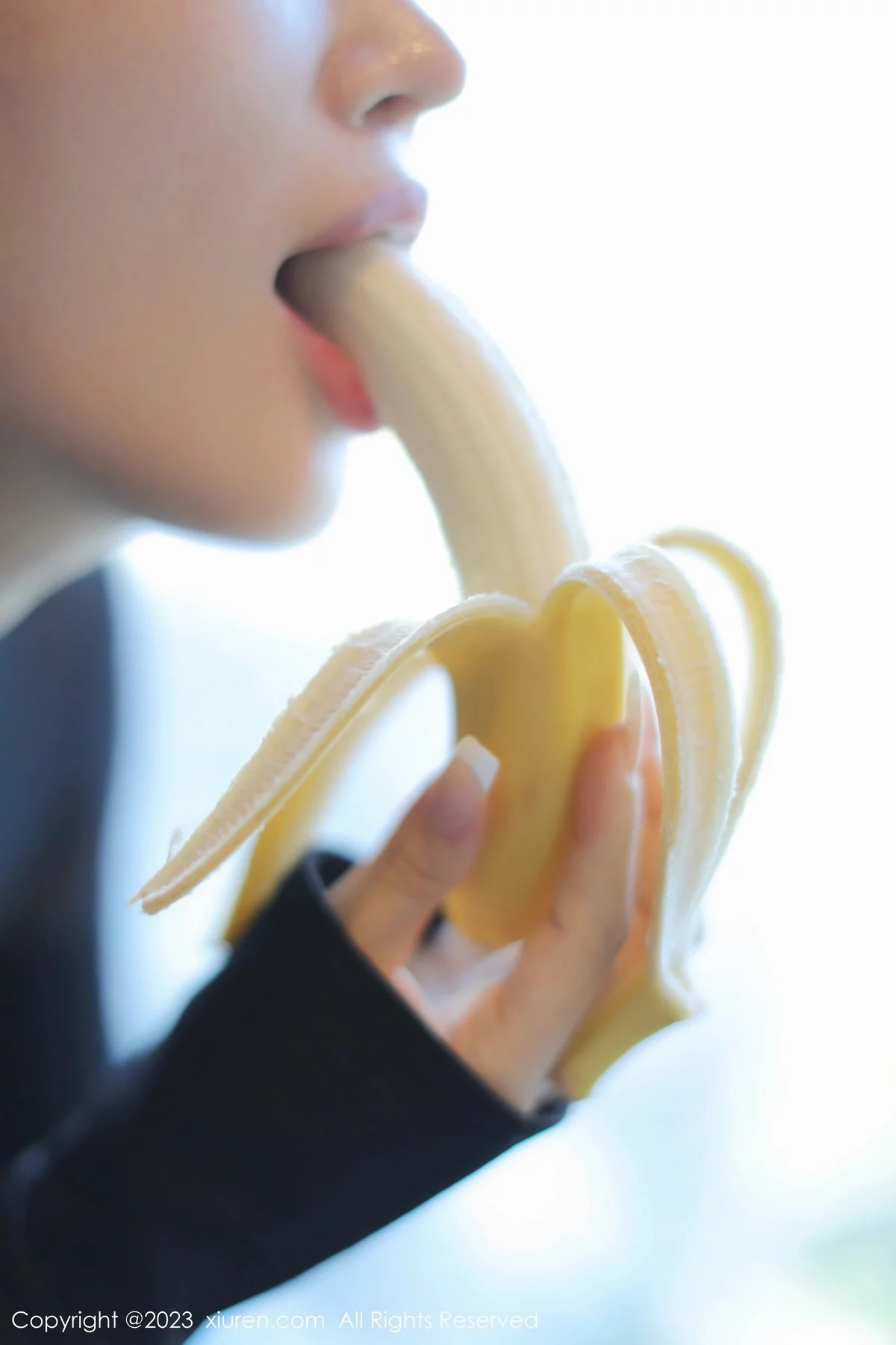 [[XiuRen秀人网]秀人网]No.6380_模特司柠性感黑色轻透高开叉服饰配黑丝袜秀曼妙身姿诱惑写真79P