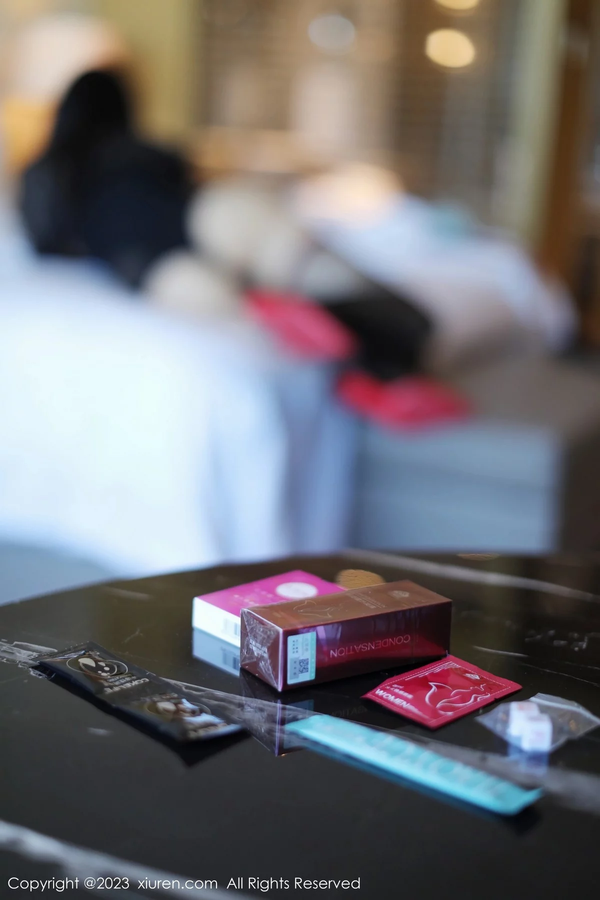 [[XiuRen秀人网]秀人网]No.6380_模特司柠性感黑色轻透高开叉服饰配黑丝袜秀曼妙身姿诱惑写真79P