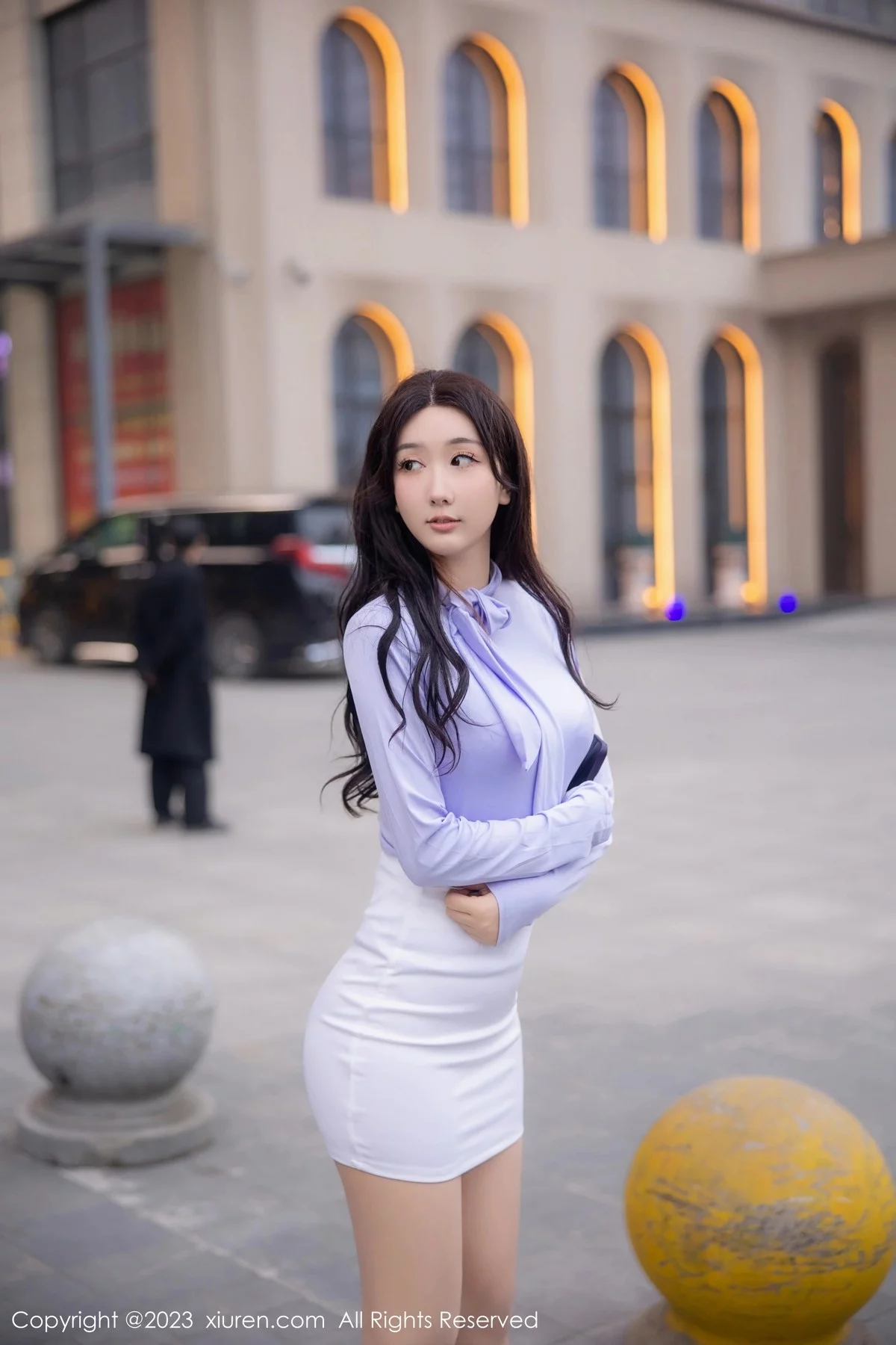 [[XiuRen秀人网]秀人网]No.6389_模特江真真浅紫上衣配白短裙露性感白色蕾丝内衣完美诱惑写真100P