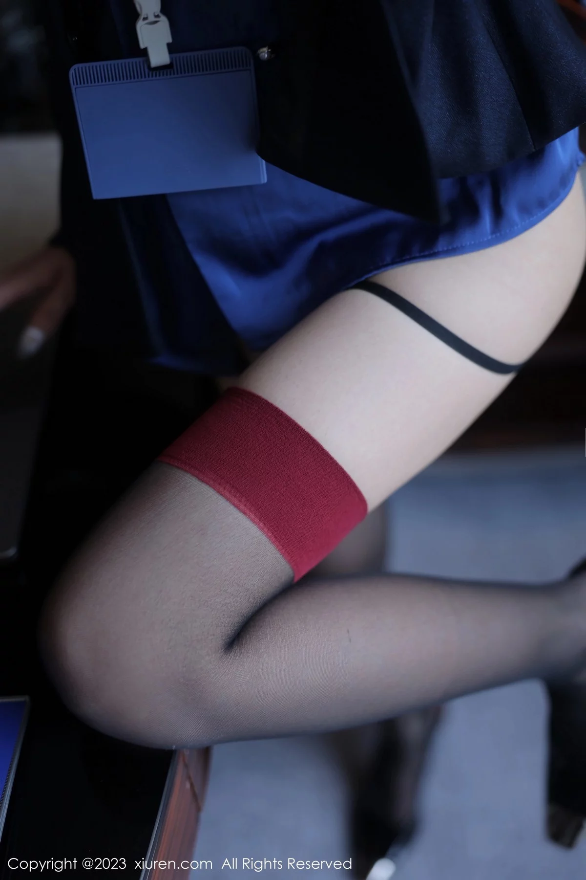 [[XiuRen秀人网]秀人网]No.6407_模特谢小蒽性感OL装脱制服露紫色蕾丝内衣配超薄黑丝诱惑写真91P