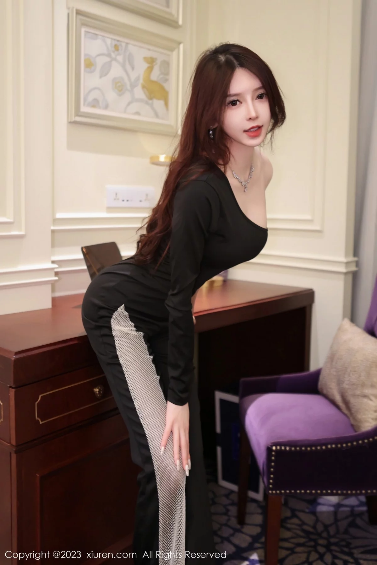 [[XiuRen秀人网]秀人网]No.6417_模特玉兔miki脱黑色简约套装露黑色蕾丝内衣超薄黑丝诱惑写真95P