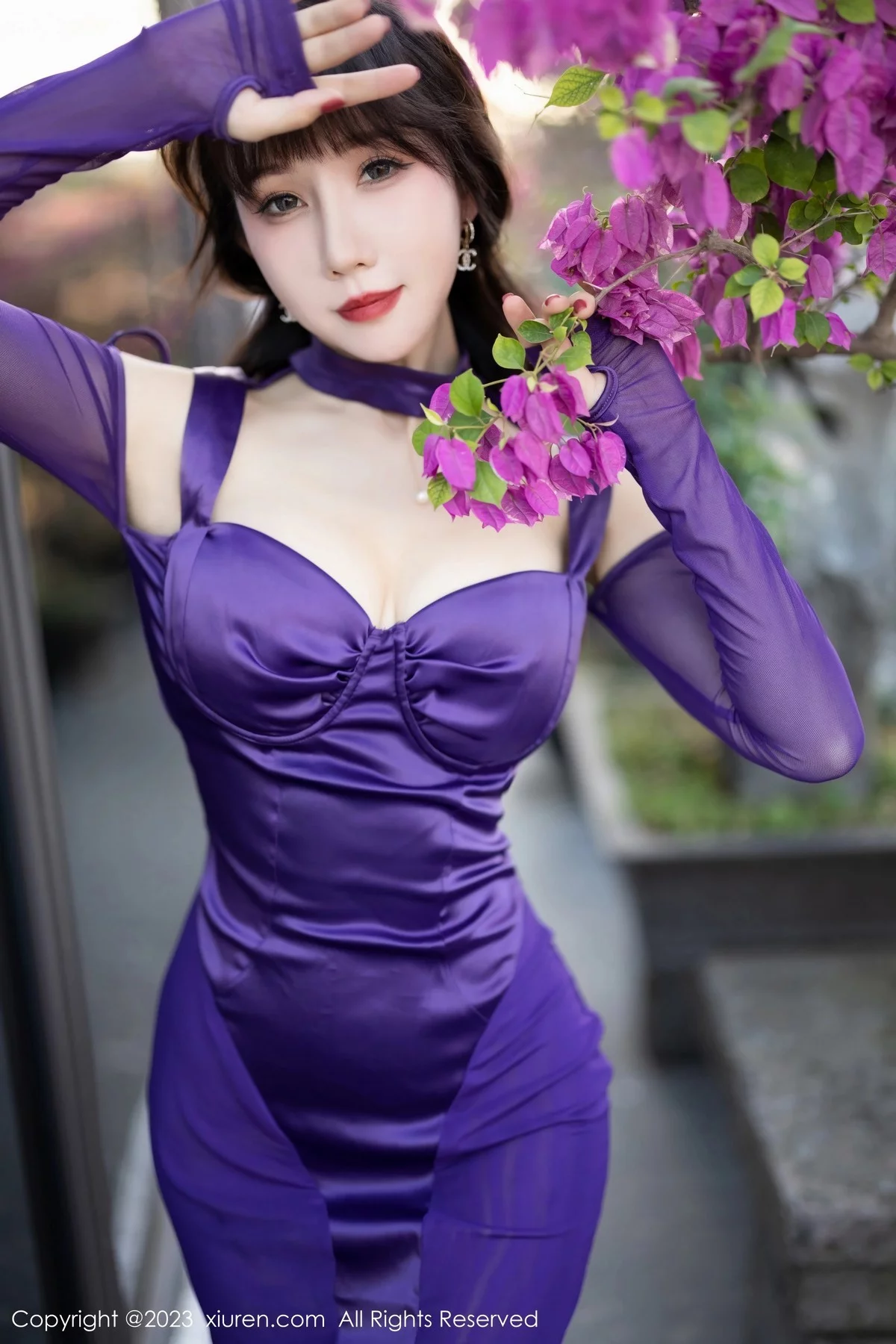 [[XiuRen秀人网]秀人网]No.6419_模特波巧酱脱紫色连衣长裙露淡红轻透内衣秀曼妙身姿诱惑写真81P