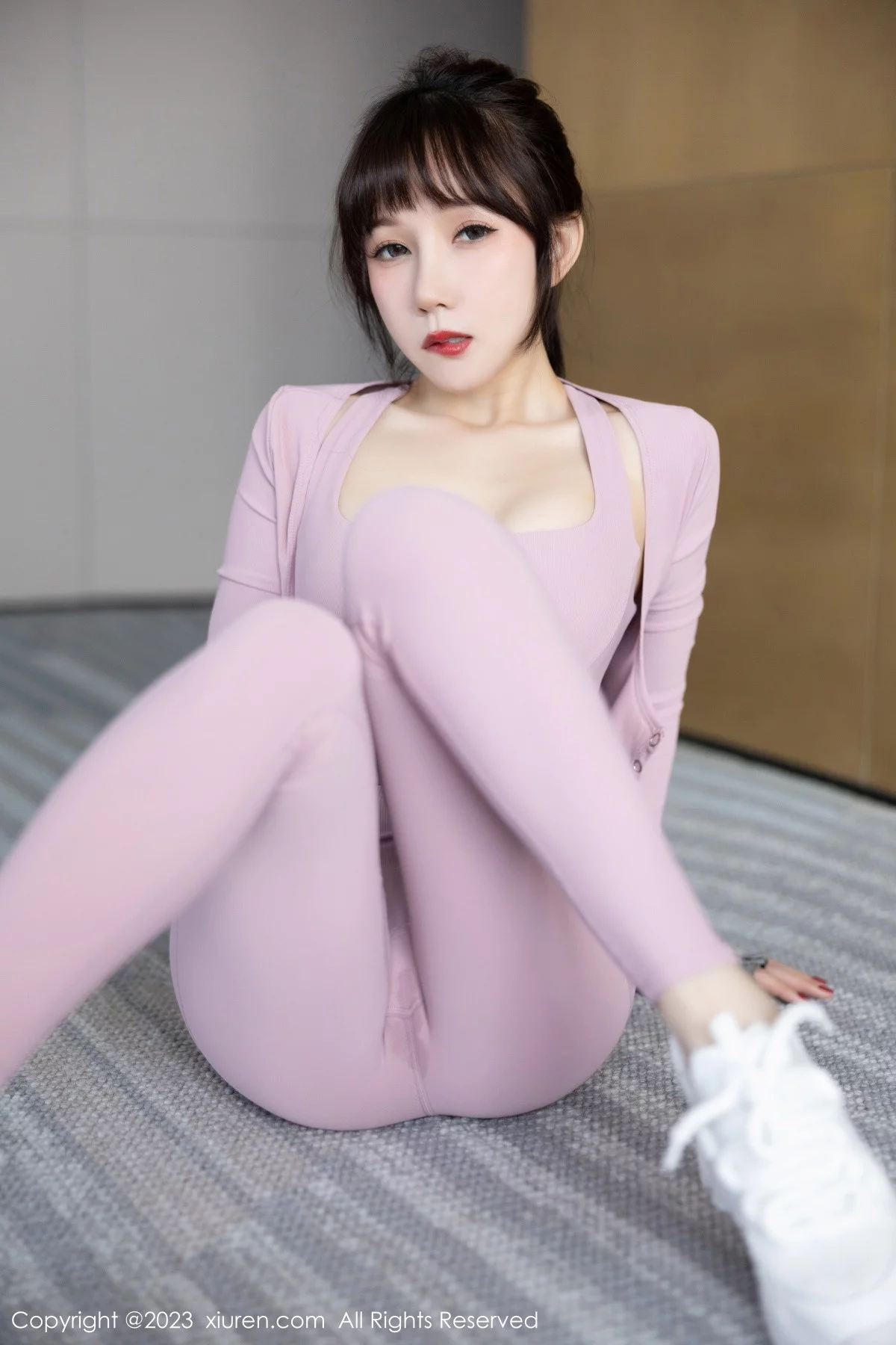 [[XiuRen秀人网]秀人网]No.6291_模特波巧酱健身房半脱性感粉色运动装秀苗条曼妙身姿诱惑写真80P