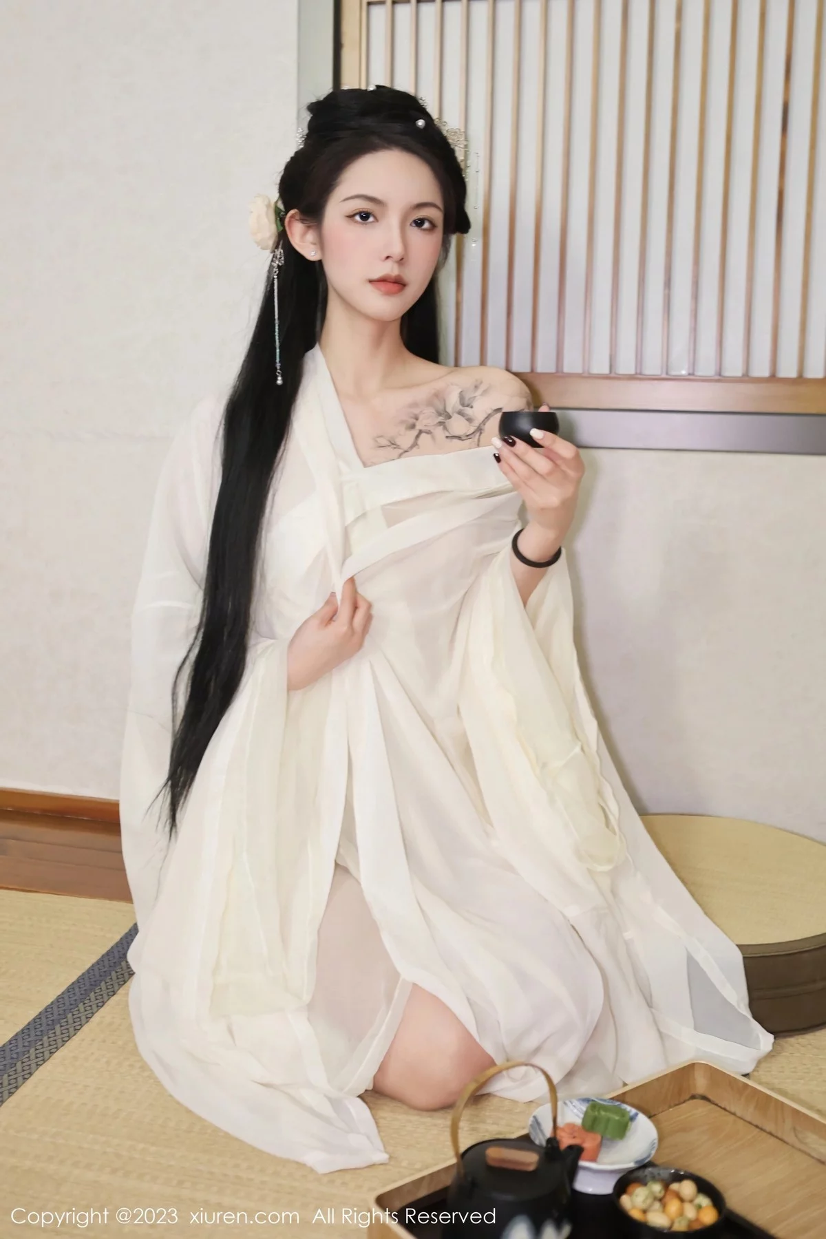 [[XiuRen秀人网]秀人网]No.6430_模特乔一一温泉浴池白纱轻透古装服饰秀惹火身材极致诱惑写真82P