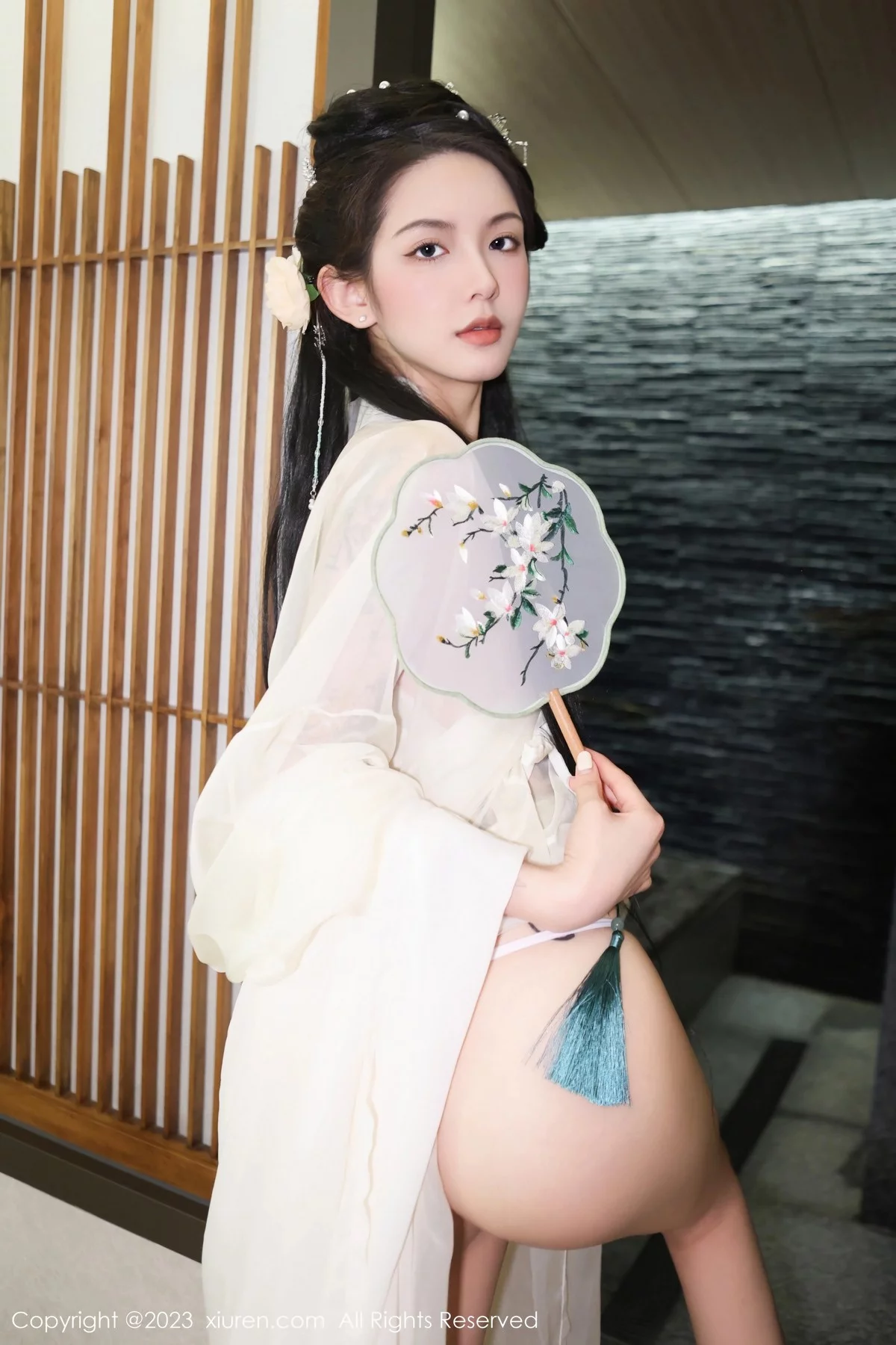 [[XiuRen秀人网]秀人网]No.6430_模特乔一一温泉浴池白纱轻透古装服饰秀惹火身材极致诱惑写真82P