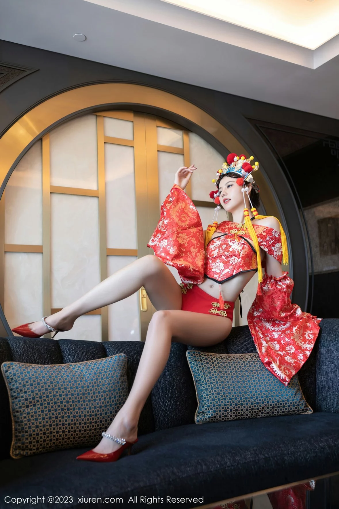 [[XiuRen秀人网]秀人网]No.6308_模特就是阿朱啊喜庆花嫁主题私房半脱露曼妙绝美身姿诱惑写真81P