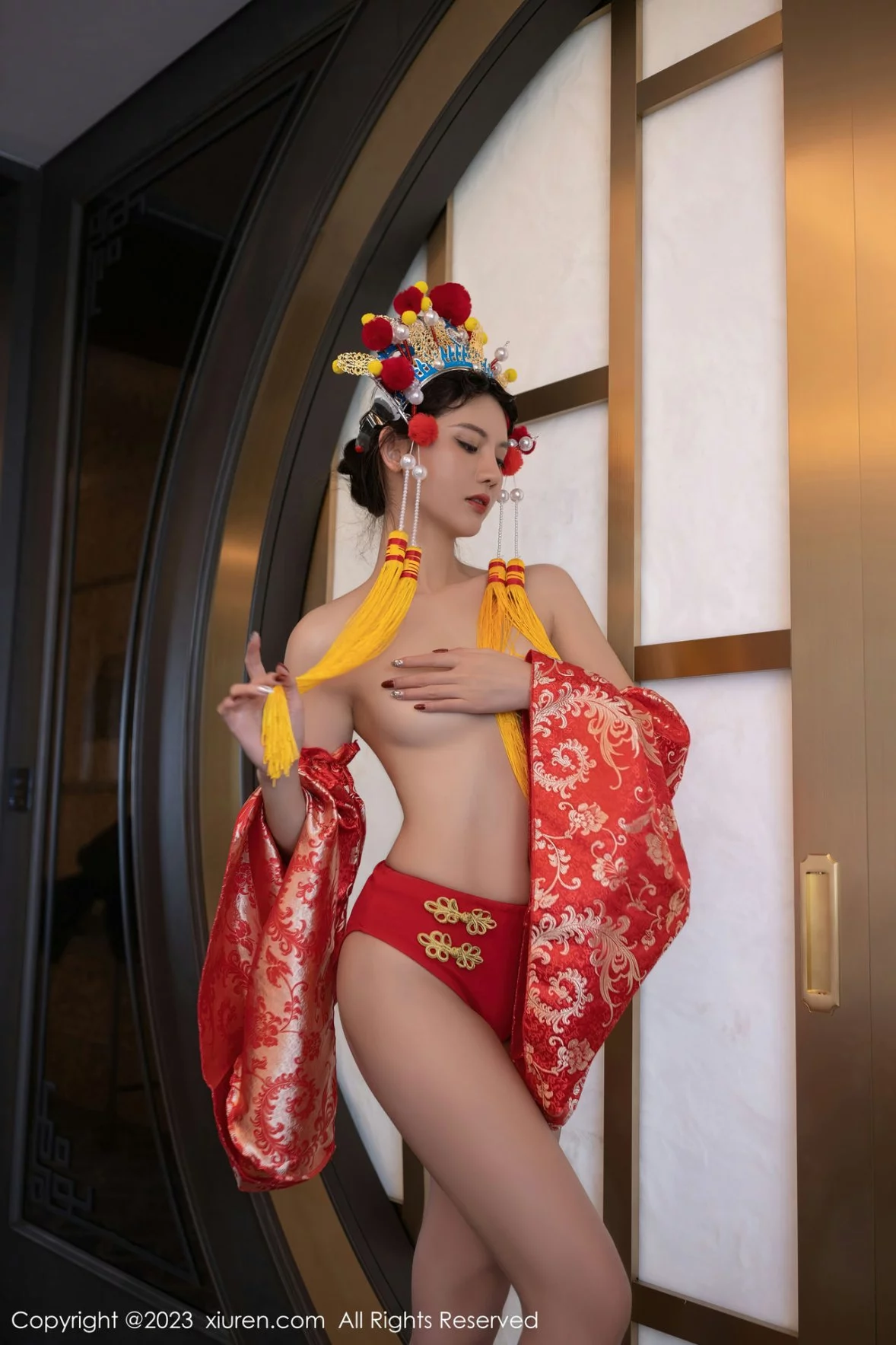 [[XiuRen秀人网]秀人网]No.6308_模特就是阿朱啊喜庆花嫁主题私房半脱露曼妙绝美身姿诱惑写真81P