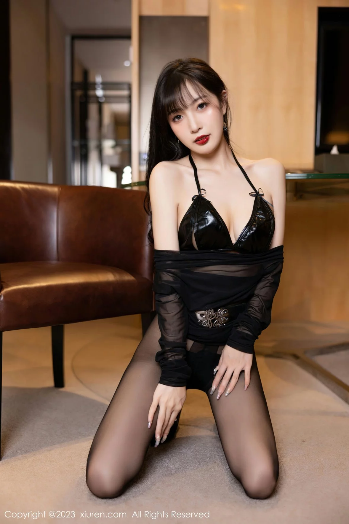 [[XiuRen秀人网]秀人网]No.6307_模特林星阑脱轻透网纱连衣裙露性感黑色皮质内衣迷人诱惑写真80P