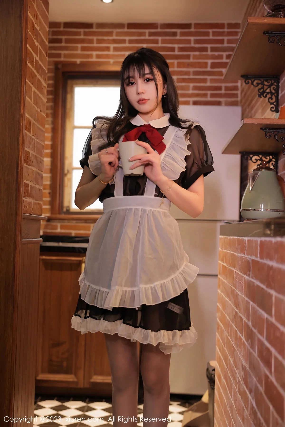 [[XiuRen秀人网]秀人网]No.6310_模特tina_甜仔性感真空女仆装配超薄灰丝袜秀凹凸身材诱惑写真62P