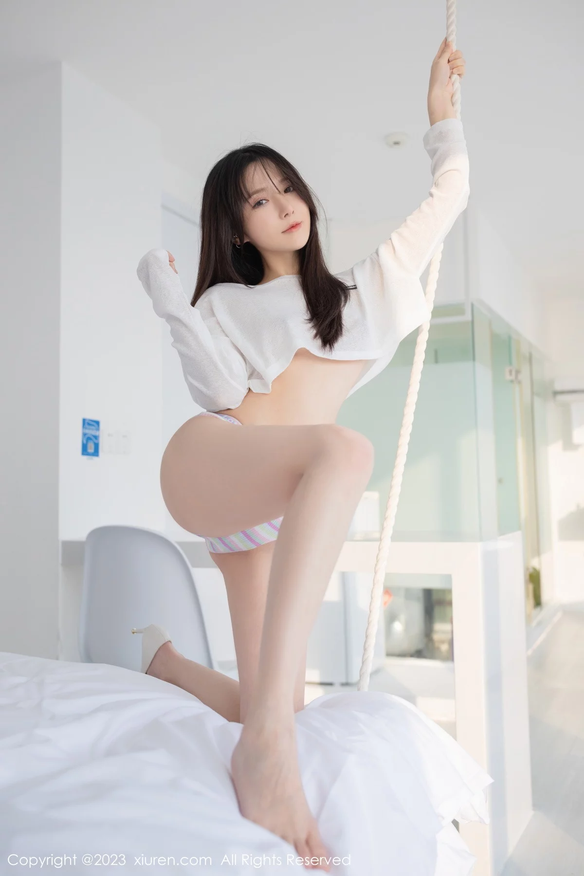 [[XiuRen秀人网]秀人网]No.6322_模特鱼子酱Fish珠三角旅拍性感白色薄透衣秀完美身材诱惑写真81P