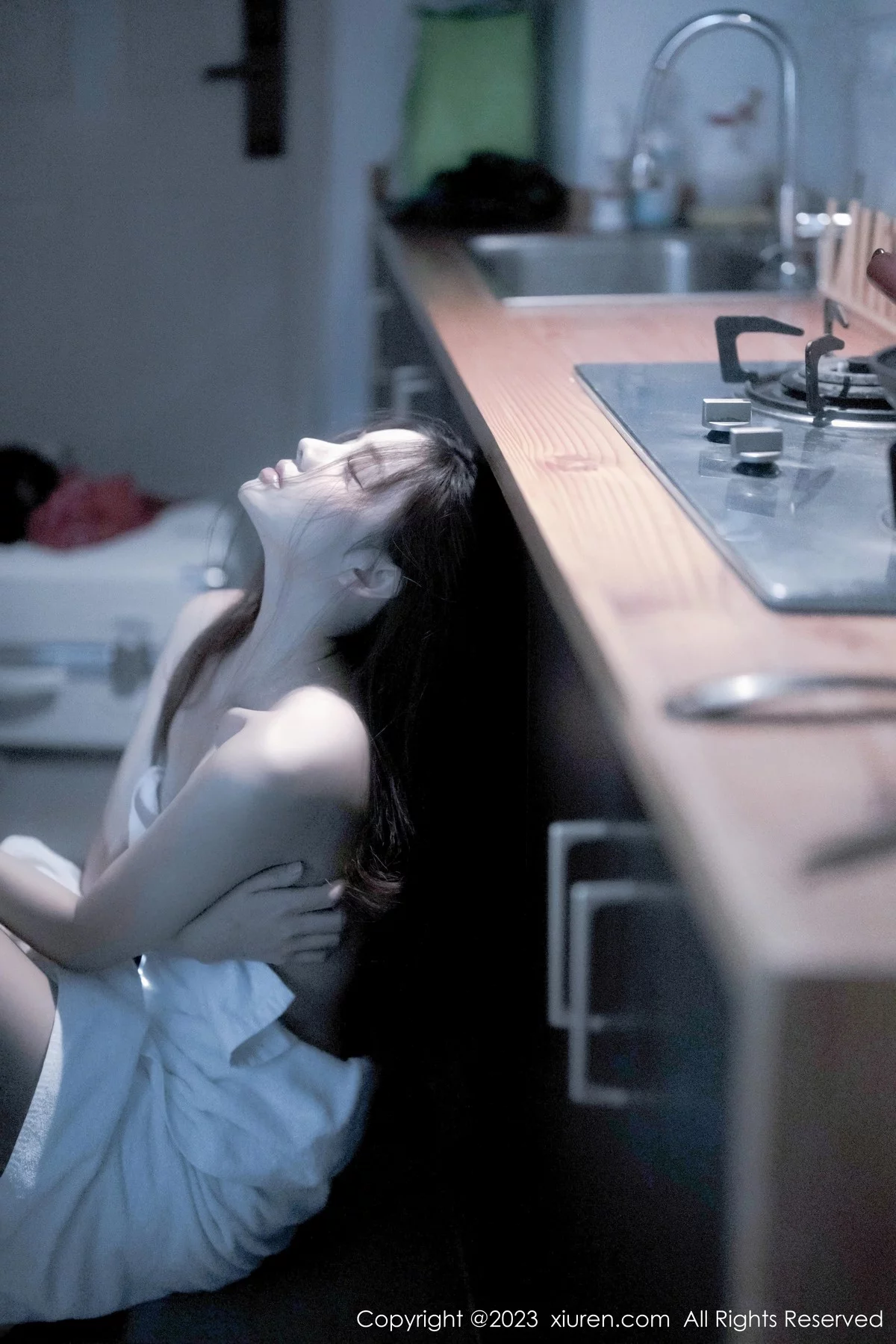 [[XiuRen秀人网]秀人网]No.6437_模特加朵babe私房性感粉色露肩连衣裙真空秀魔鬼身材诱惑写真105P