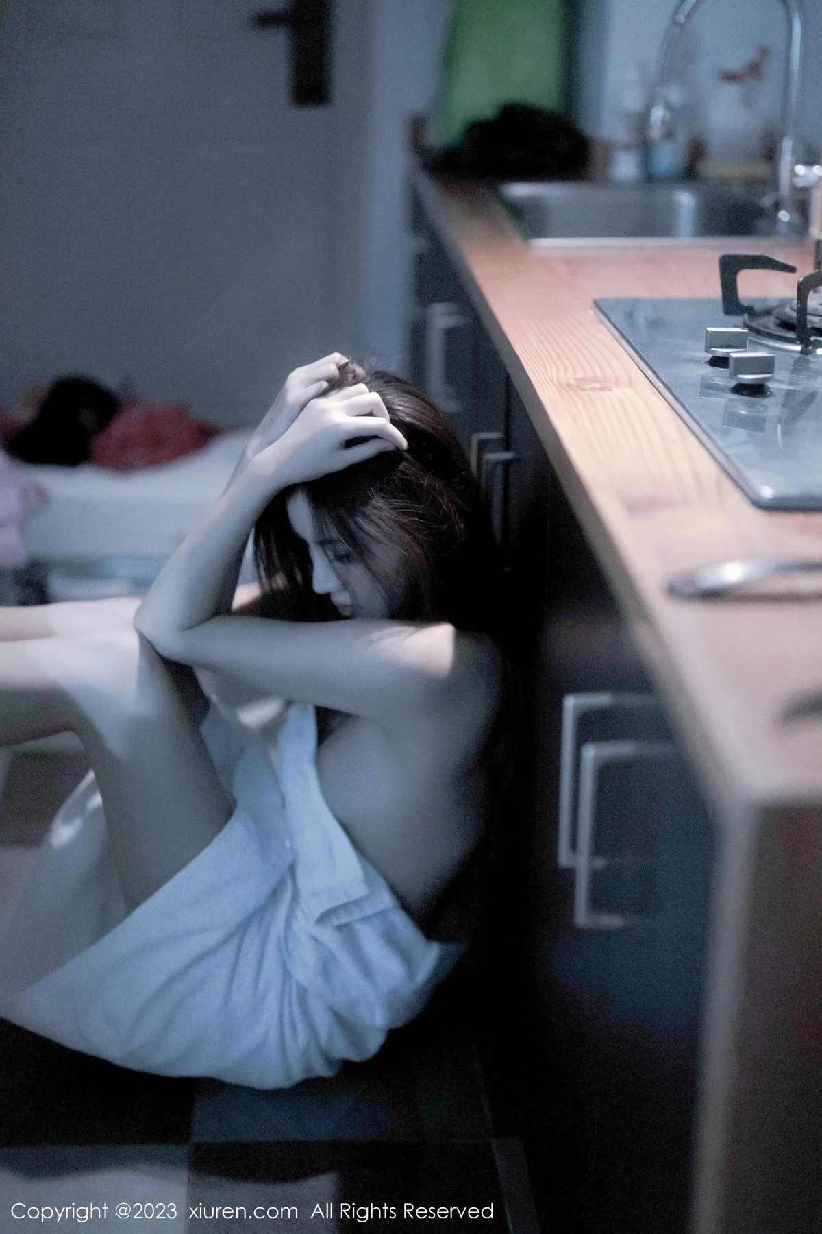 [[XiuRen秀人网]秀人网]No.6437_模特加朵babe私房性感粉色露肩连衣裙真空秀魔鬼身材诱惑写真105P