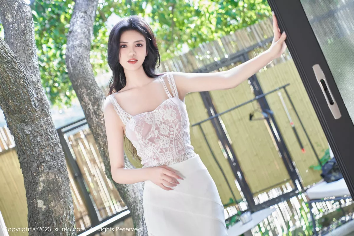 [[XiuRen秀人网]秀人网]No.7415_模特浅浅Danny性感浅粉色上衣配短裙秀曼妙身姿完美诱惑写真65P