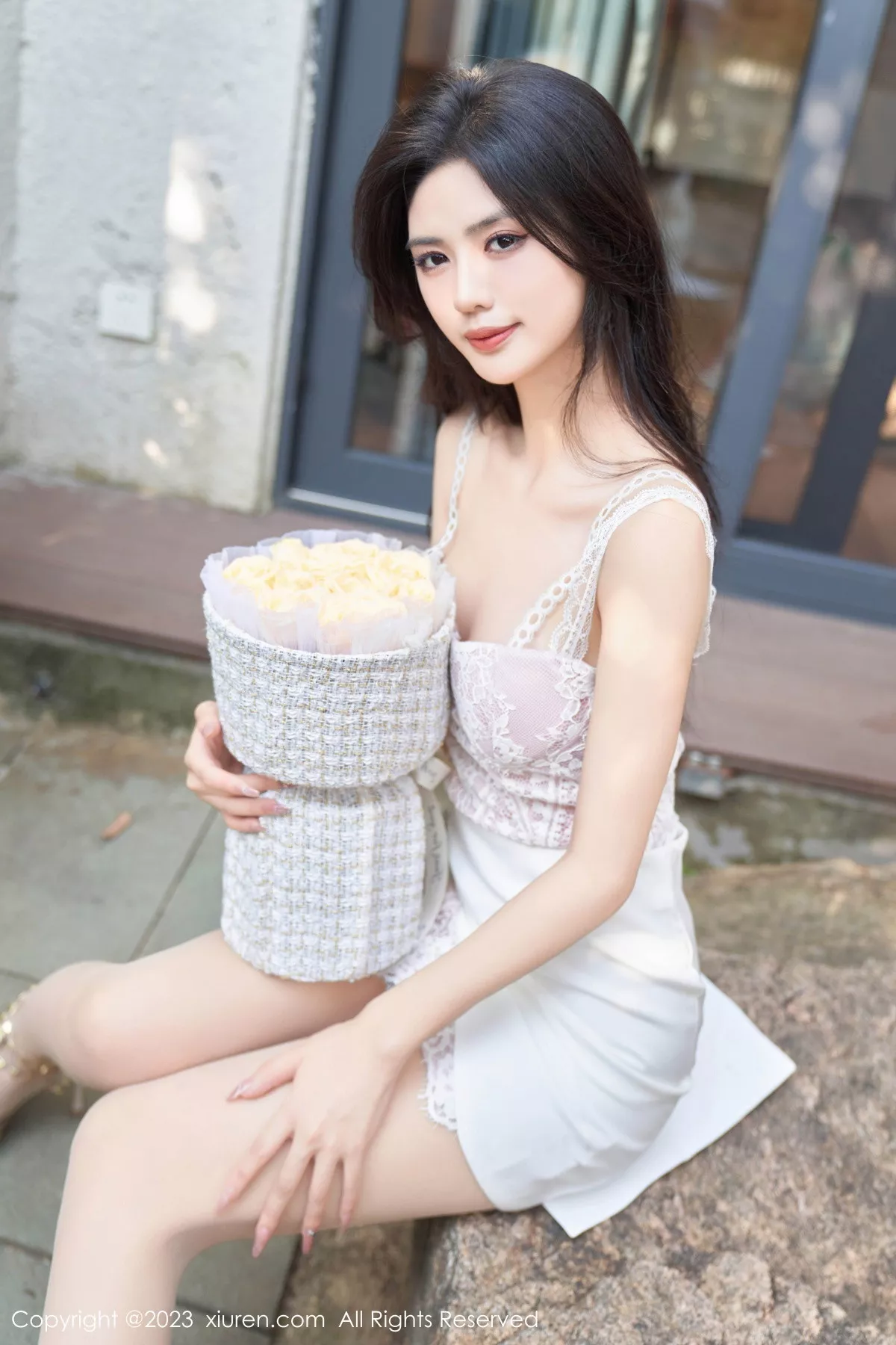 [[XiuRen秀人网]秀人网]No.7415_模特浅浅Danny性感浅粉色上衣配短裙秀曼妙身姿完美诱惑写真65P