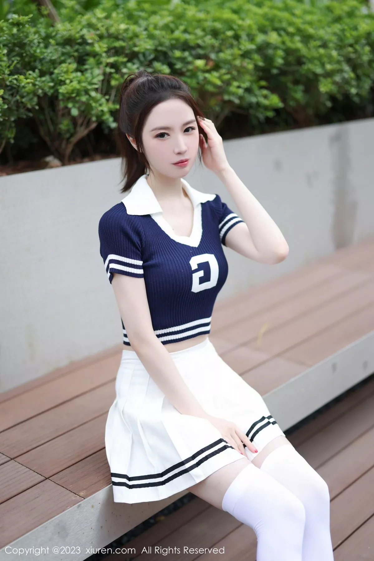 [[XiuRen秀人网]秀人网]No.7416_模特梦心玥性感运动服饰穿搭粉色蕾丝内衣配白丝袜迷人诱惑写真81P