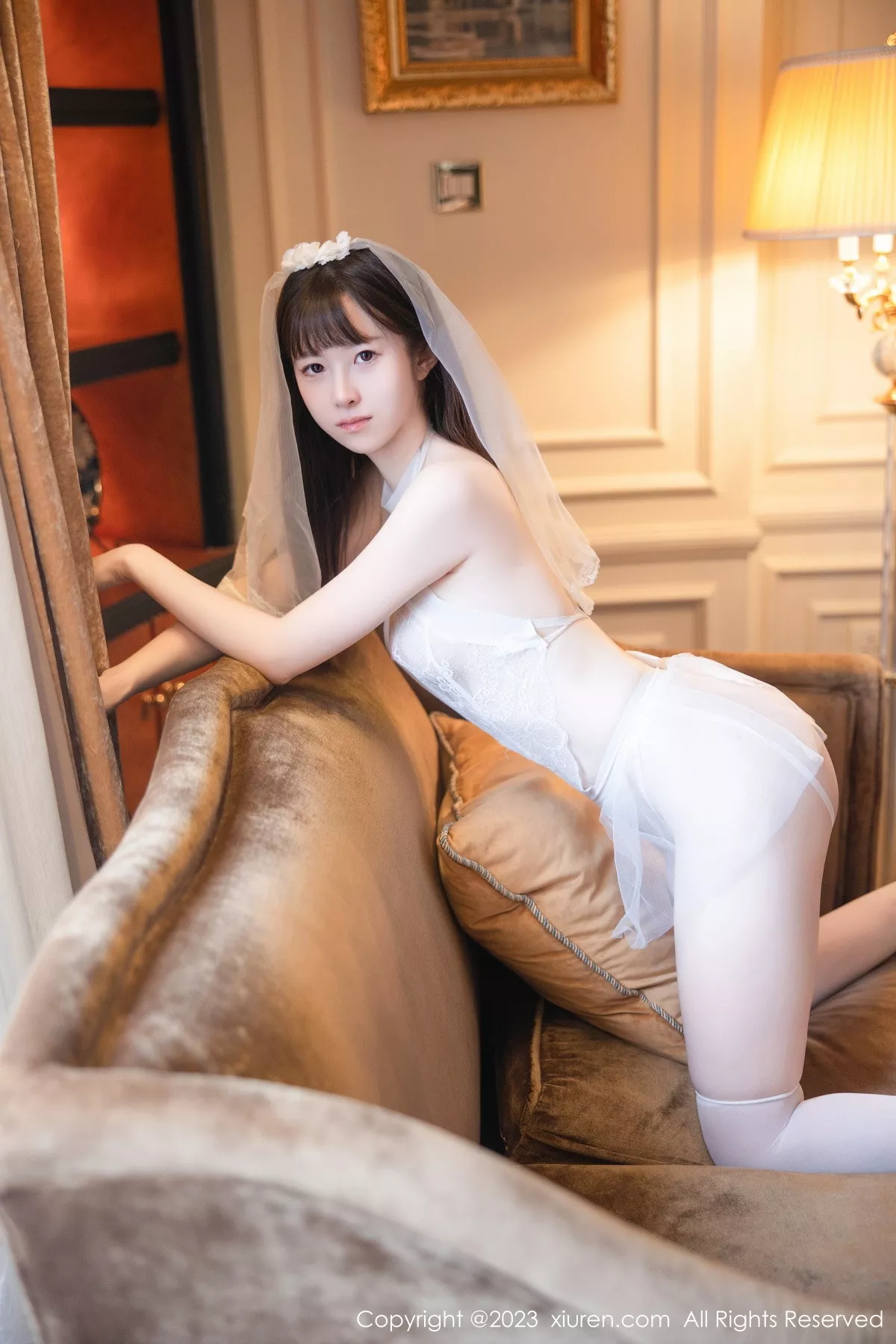 [[XiuRen秀人网]秀人网]No.7421_模特林悠悠性感白色情趣婚纱服饰配白丝袜秀曼妙身姿诱惑写真82P