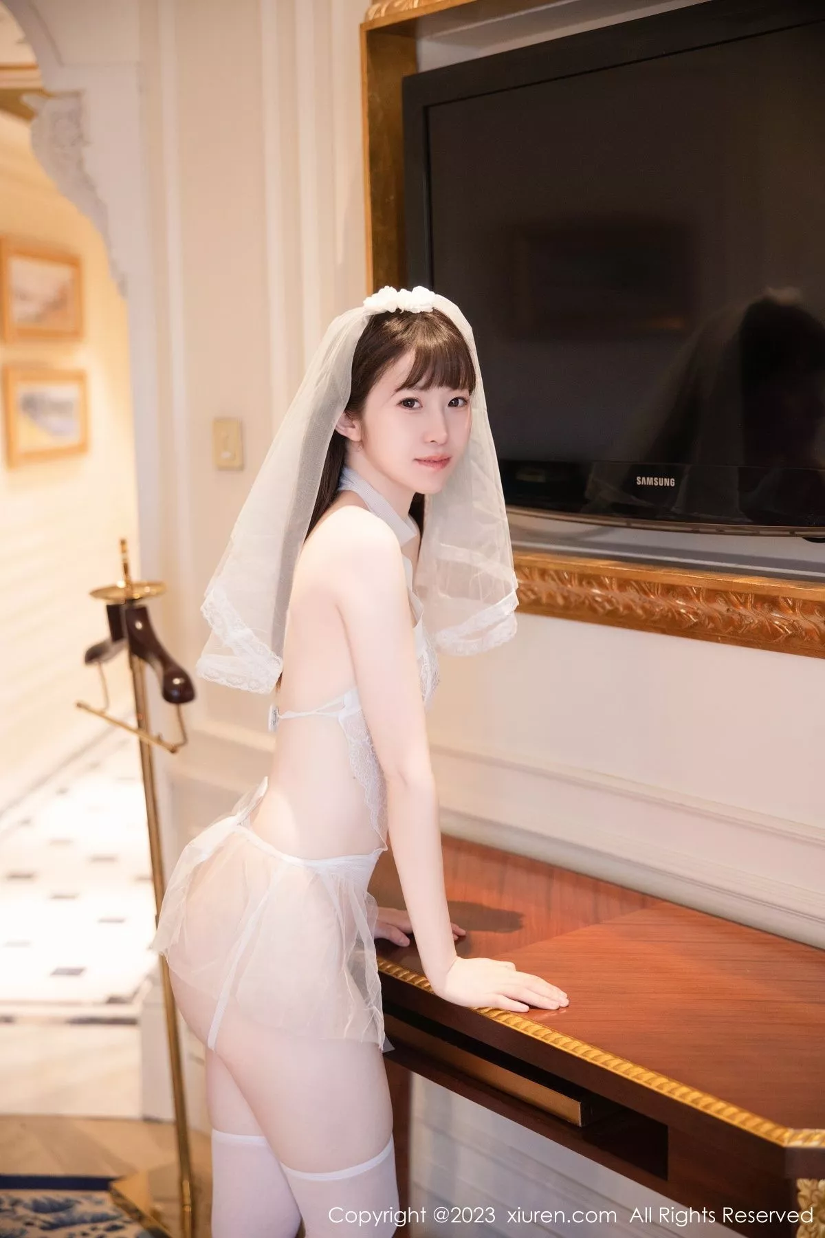 [[XiuRen秀人网]秀人网]No.7421_模特林悠悠性感白色情趣婚纱服饰配白丝袜秀曼妙身姿诱惑写真82P