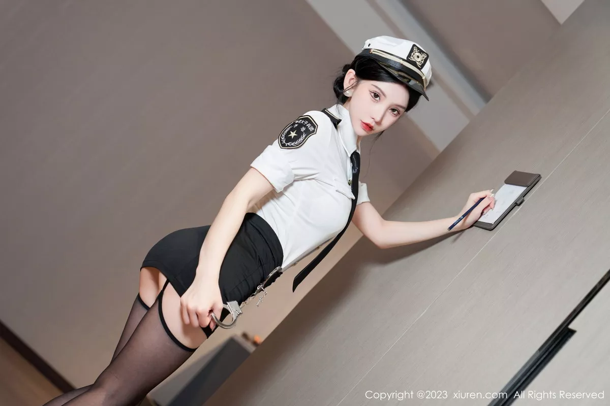 [[XiuRen秀人网]秀人网]No.7430_女神周于希Sally搜查官主题性感白色内衣配黑丝吊袜诱惑写真111P