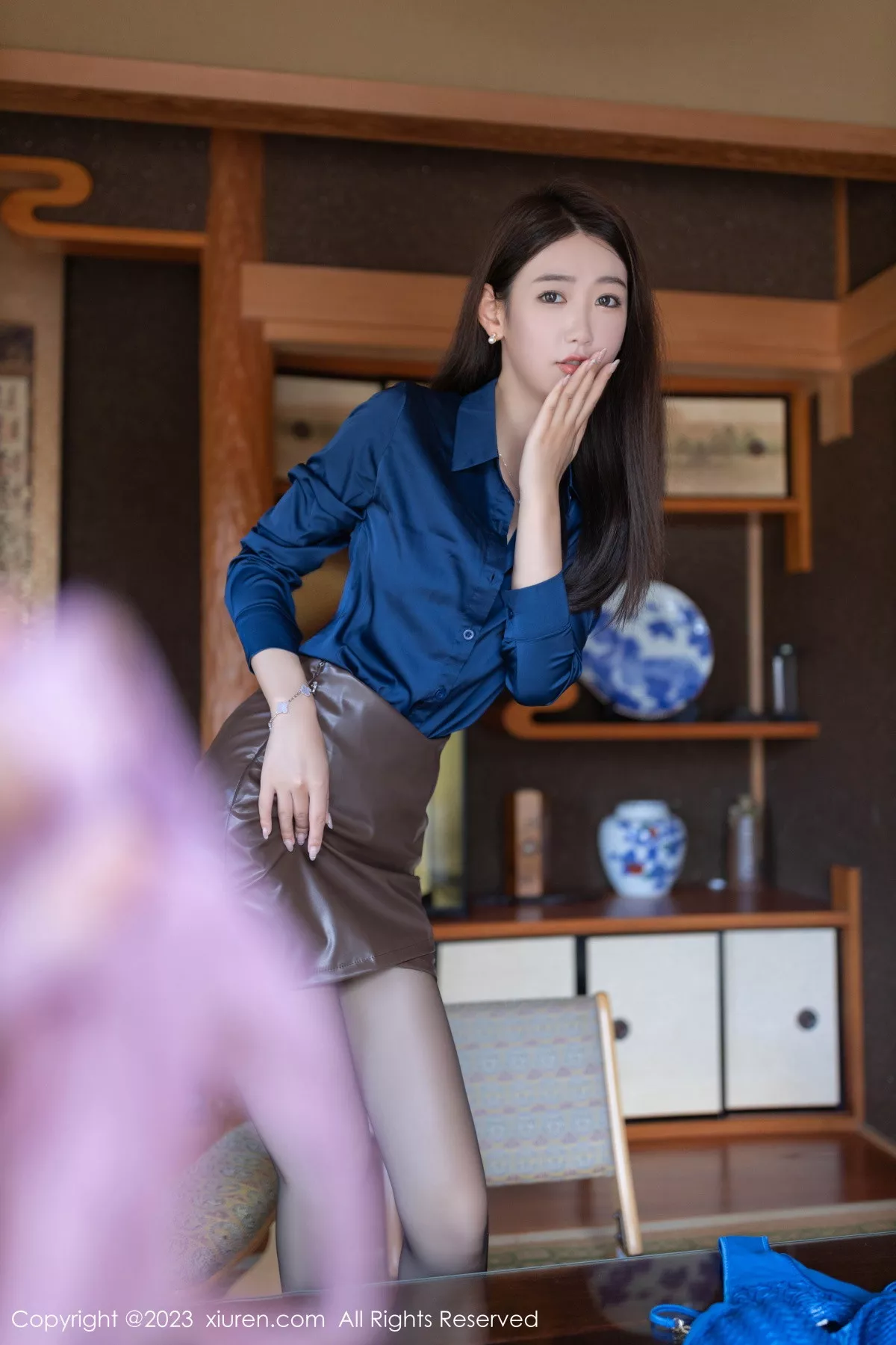 [[XiuRen秀人网]秀人网]No.7439_模特唐安琪内衣推销员角色装扮性感多套内衣秀曼妙身姿诱惑写真78P