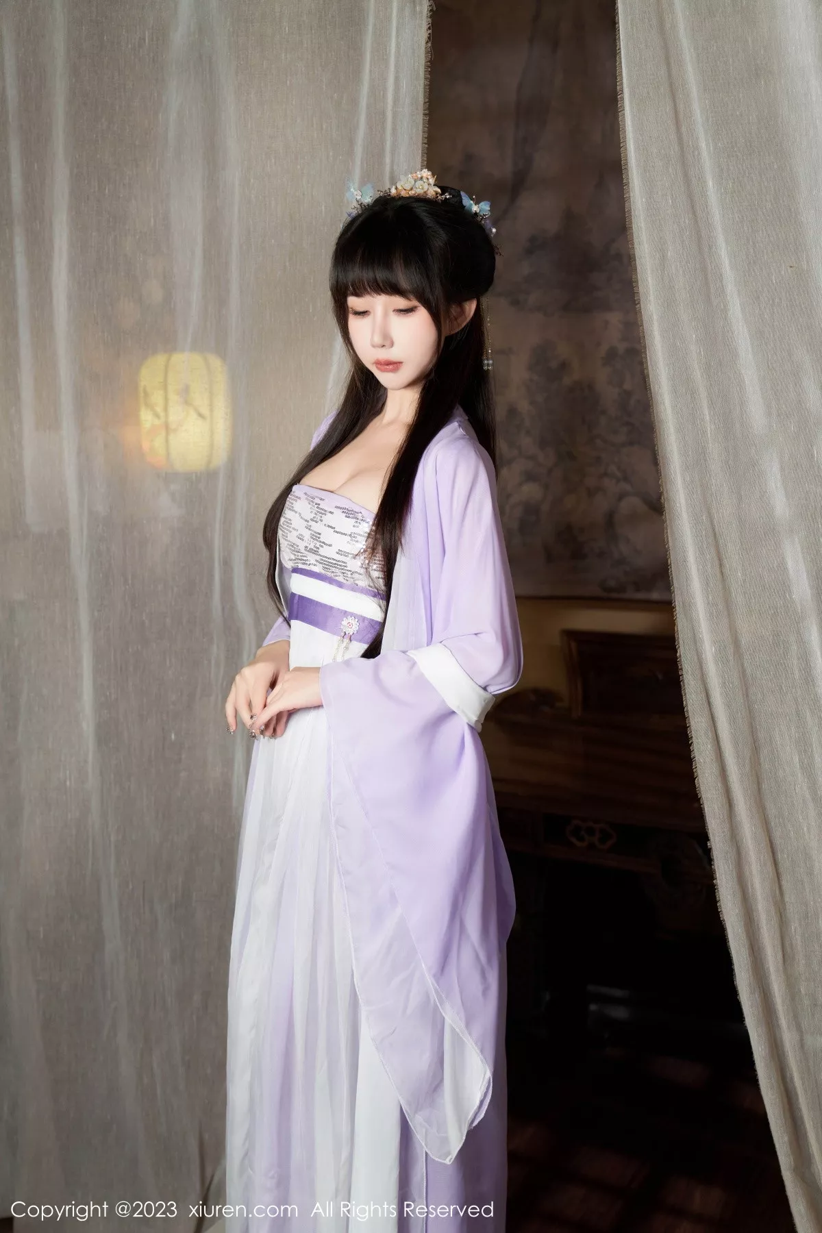 [[XiuRen秀人网]秀人网]No.7442_模特波巧酱性感紫色薄纱情趣服配超薄肉丝秀完美身材诱惑写真85P