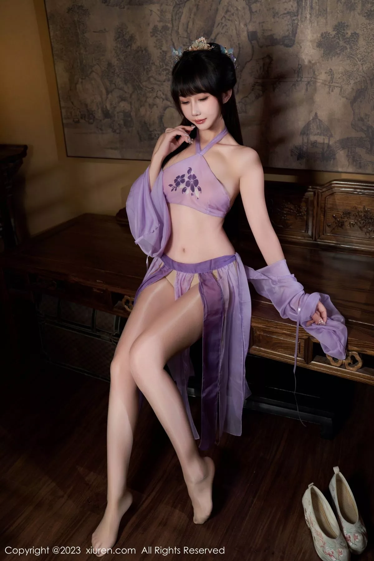 [[XiuRen秀人网]秀人网]No.7442_模特波巧酱性感紫色薄纱情趣服配超薄肉丝秀完美身材诱惑写真85P