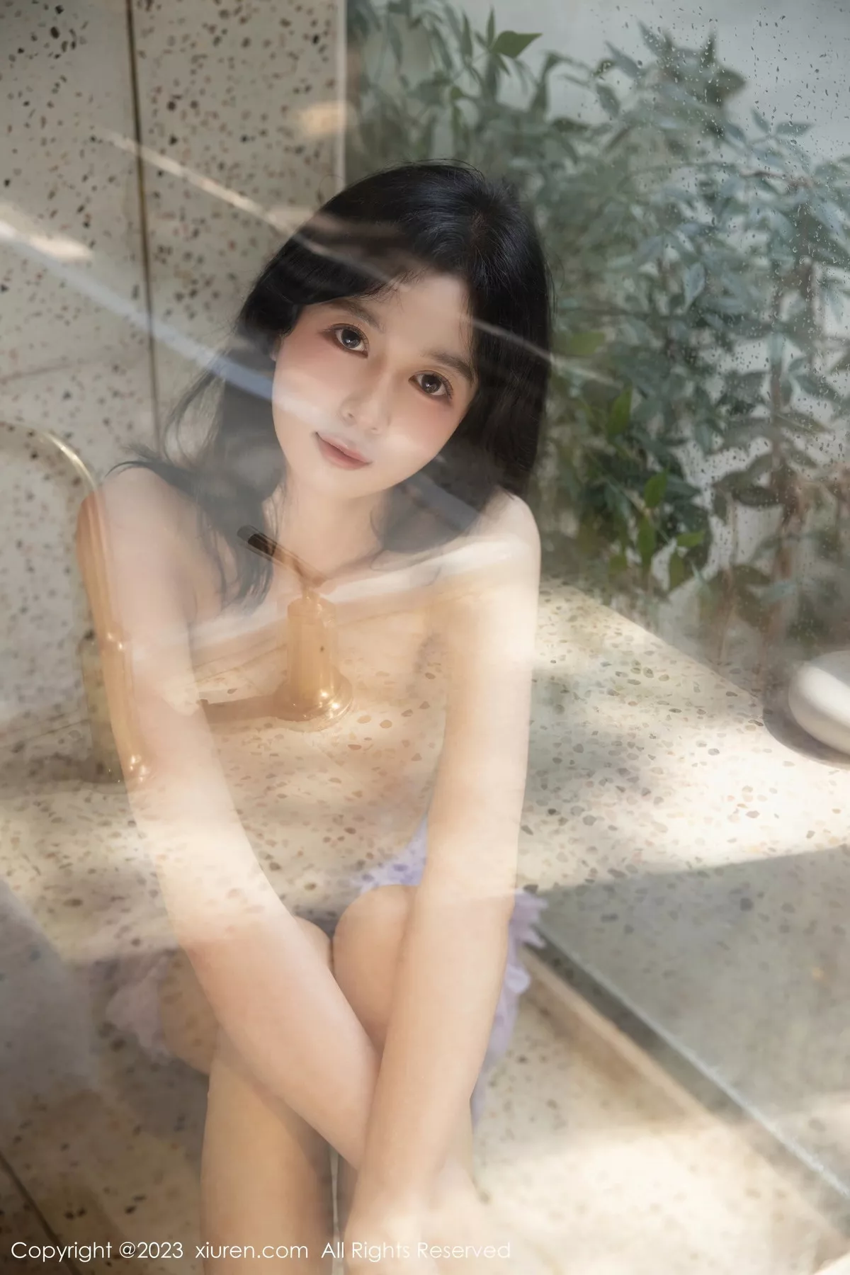 [[XiuRen秀人网]秀人网]No.7451_模特糖豆sisi浴缸场景性感紫色薄纱睡裙湿身秀惹火身材诱惑写真56P