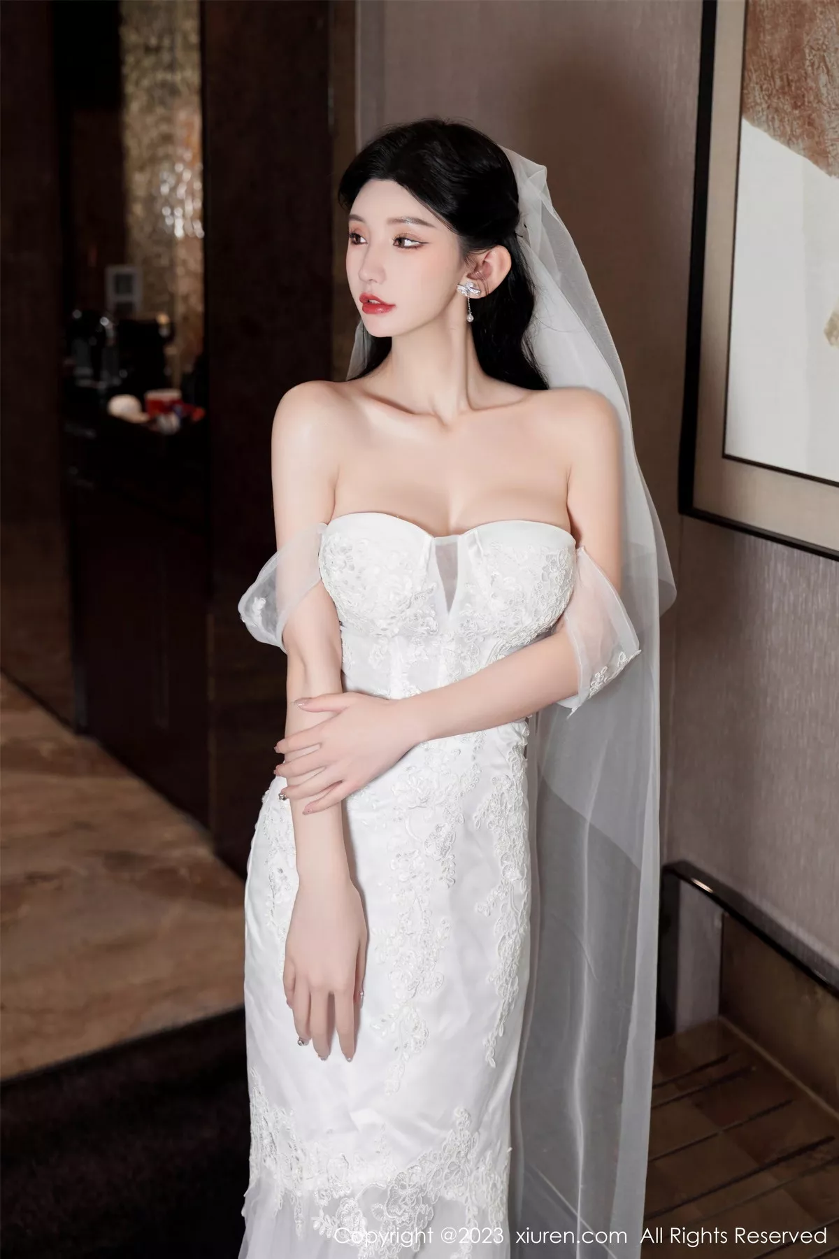 [[XiuRen秀人网]秀人网]No.7463_女神周于希Sally性感白色婚纱+白色蕾丝情趣服饰完美诱惑写真100P