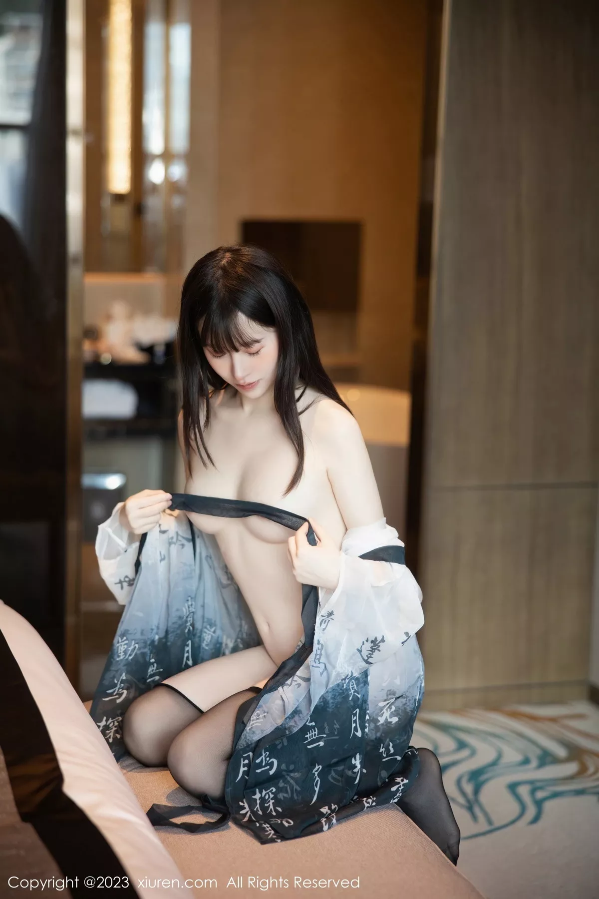 [[XiuRen秀人网]秀人网]No.7459_模特林悠悠性感黑白薄纱古装服饰配黑丝袜秀曼妙身姿诱惑写真84P