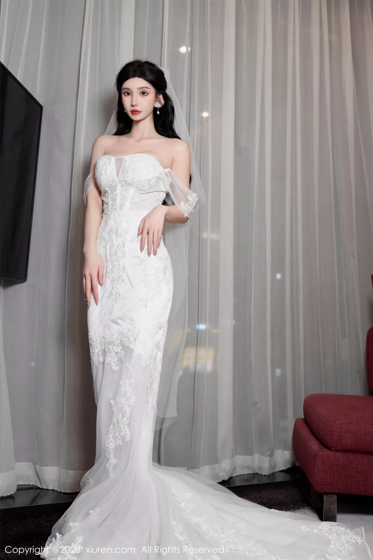 [[XiuRen秀人网]秀人网]No.7463_女神周于希Sally性感白色婚纱+白色蕾丝情趣服饰完美诱惑写真100P