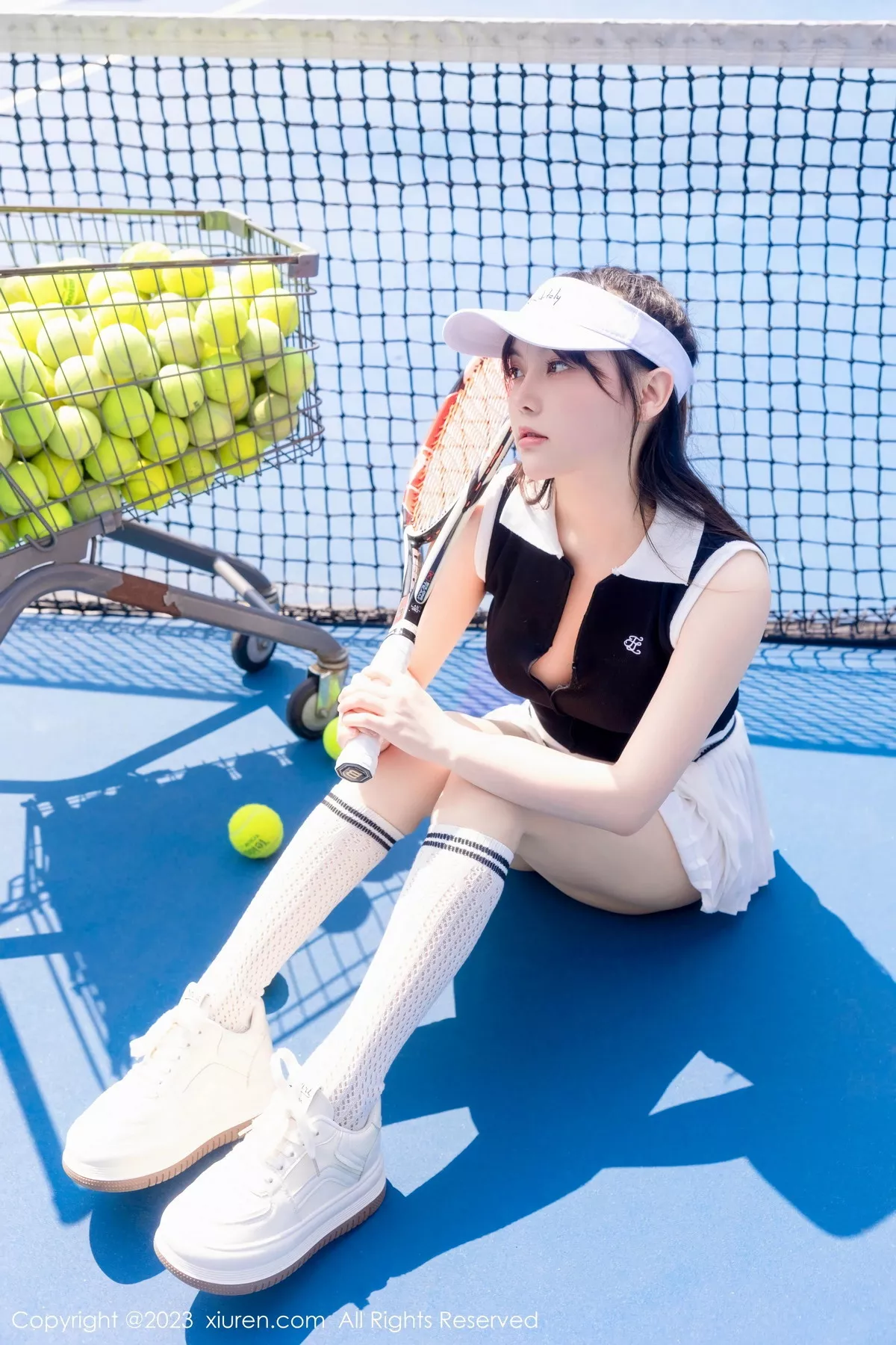 [[XiuRen秀人网]秀人网]No.7467_模特豆瓣酱性感白色短裙网球运动服饰秀翘臀美腿撩人诱惑写真80P