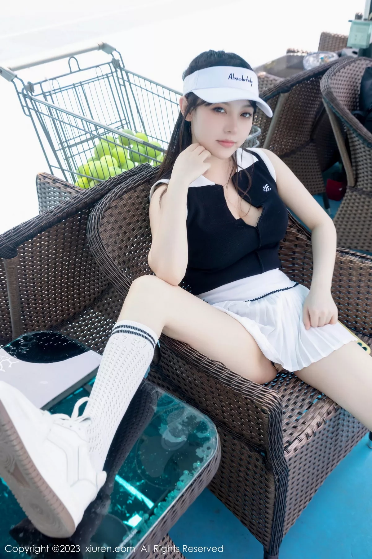 [[XiuRen秀人网]秀人网]No.7467_模特豆瓣酱性感白色短裙网球运动服饰秀翘臀美腿撩人诱惑写真80P