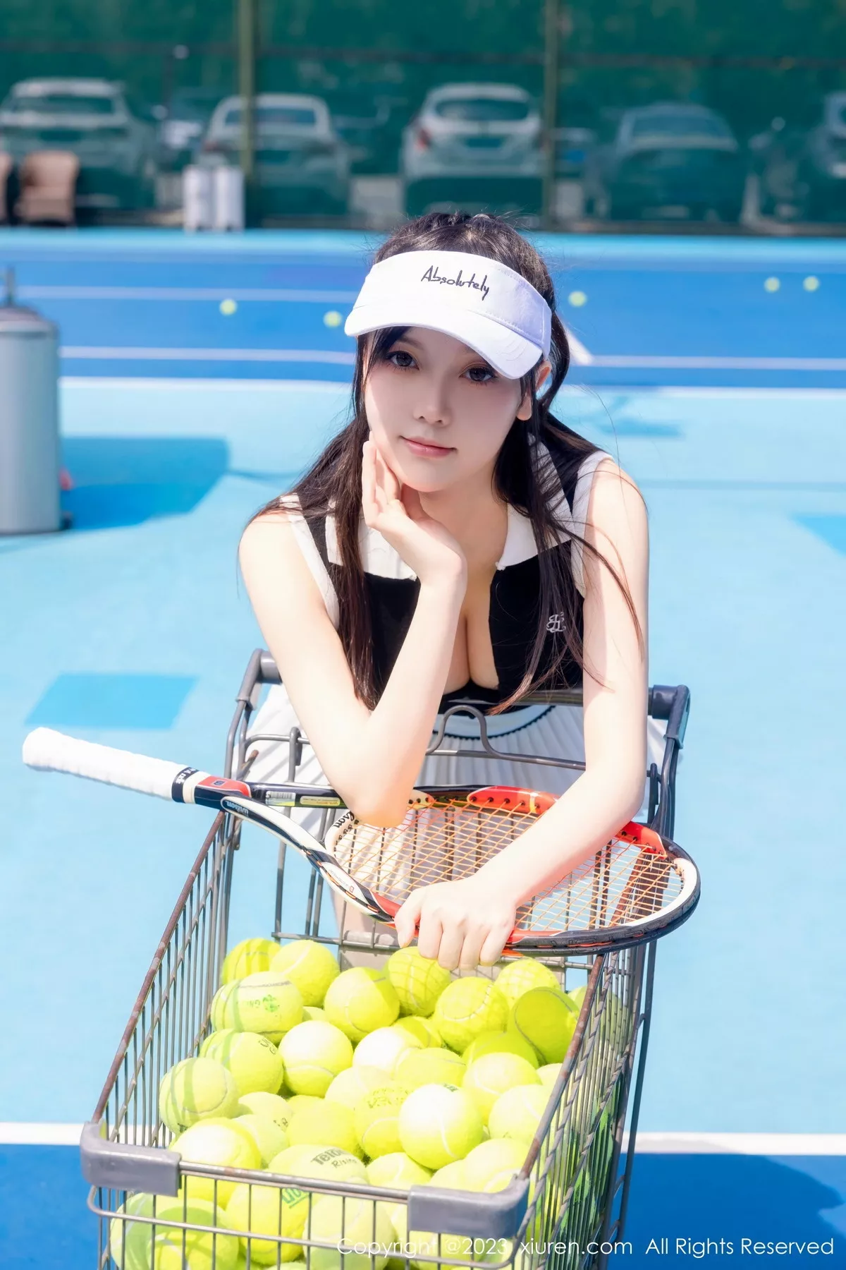 [[XiuRen秀人网]秀人网]No.7467_模特豆瓣酱性感白色短裙网球运动服饰秀翘臀美腿撩人诱惑写真80P