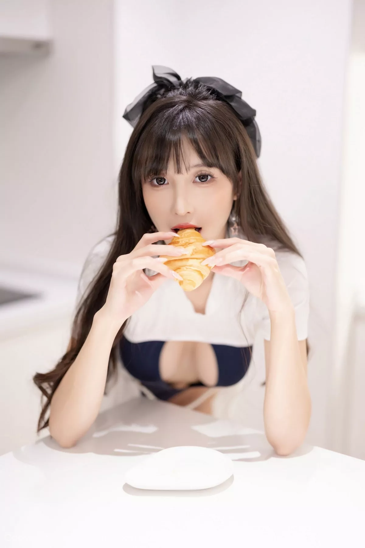 [[XiuRen秀人网]秀人网]No.7468_模特林星阑蓝白色连衣短裙+黑色薄纱连体衣秀苗条身姿诱惑写真85P