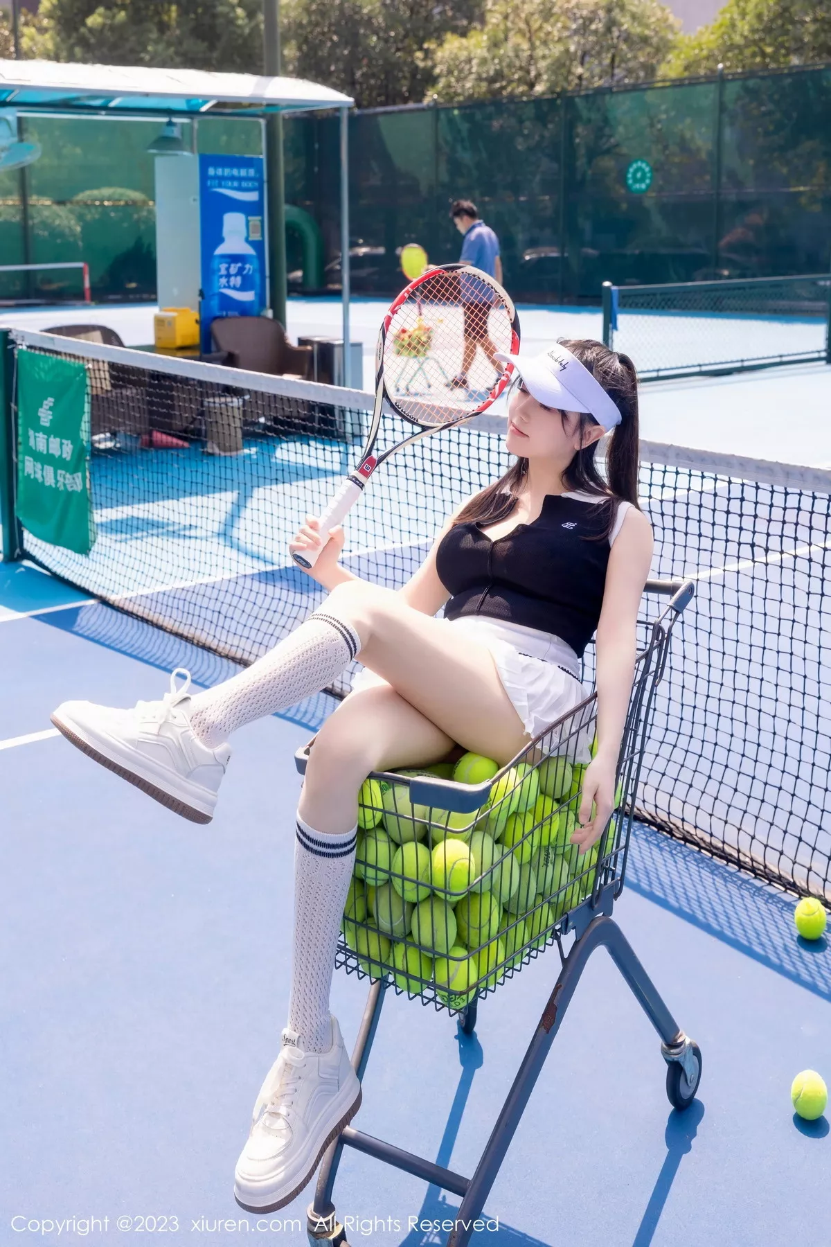 [[XiuRen秀人网]秀人网]No.7467_模特豆瓣酱性感白色短裙网球运动服饰秀翘臀美腿撩人诱惑写真80P