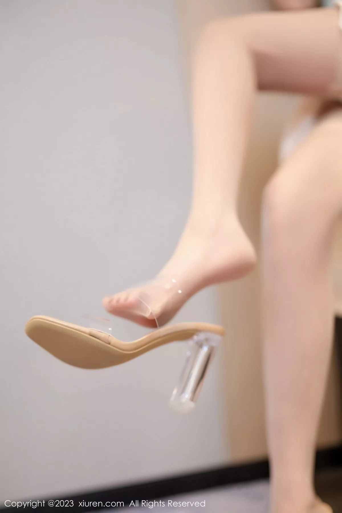 [[XiuRen秀人网]秀人网]No.7481_女神杨晨晨Yome淡绿色上衣露白色蕾丝内衣秀丰腴身材诱惑写真84P